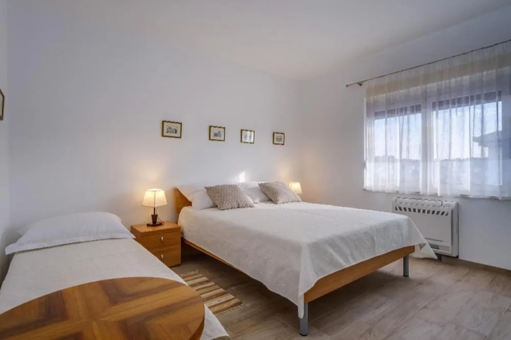 Bedroom, Bed in Apartments Josipa