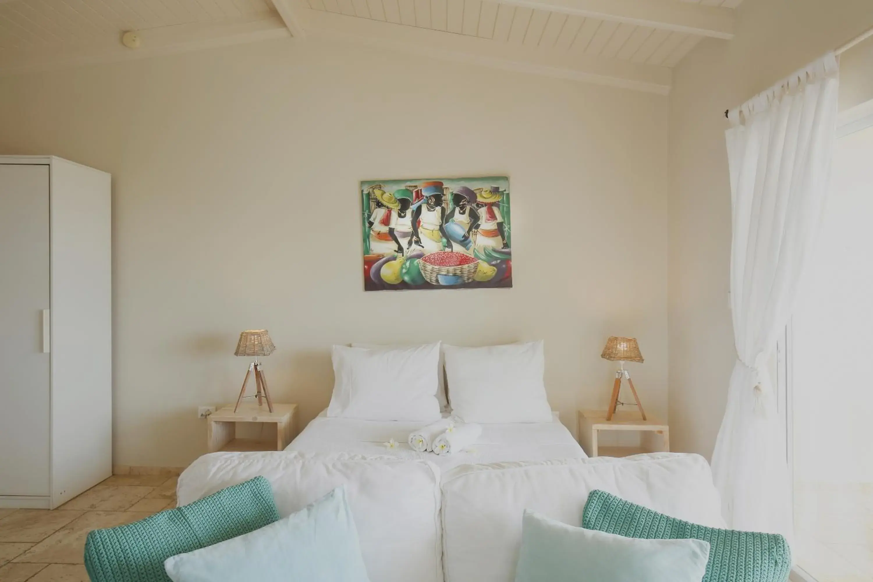 Bed in Ocean Breeze Boutique Hotel & Marina Bed in Ocean Breeze Boutique Hotel & Marina