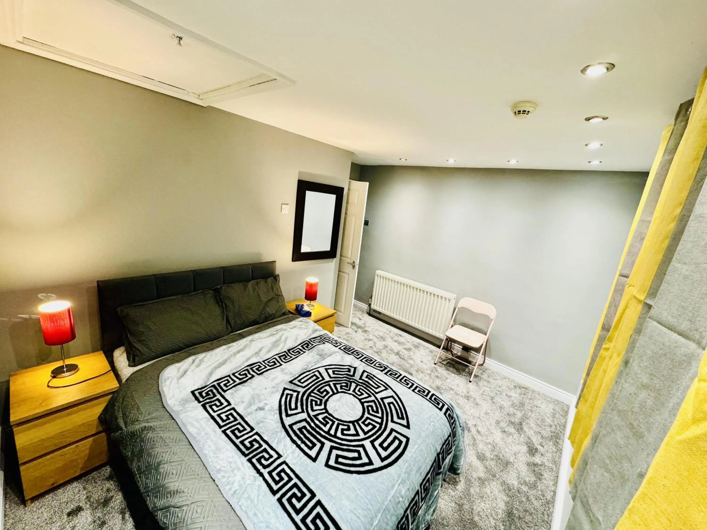 4 bedrooms Full house Stourbridge Birmingham