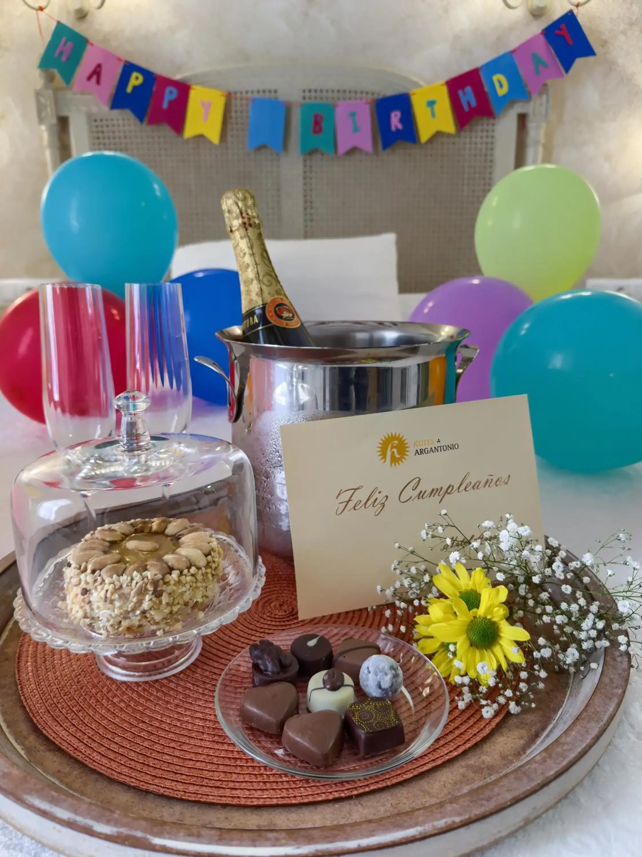 Food and drinks in Hotel Argantonio Food and drinks in Hotel Argantonio