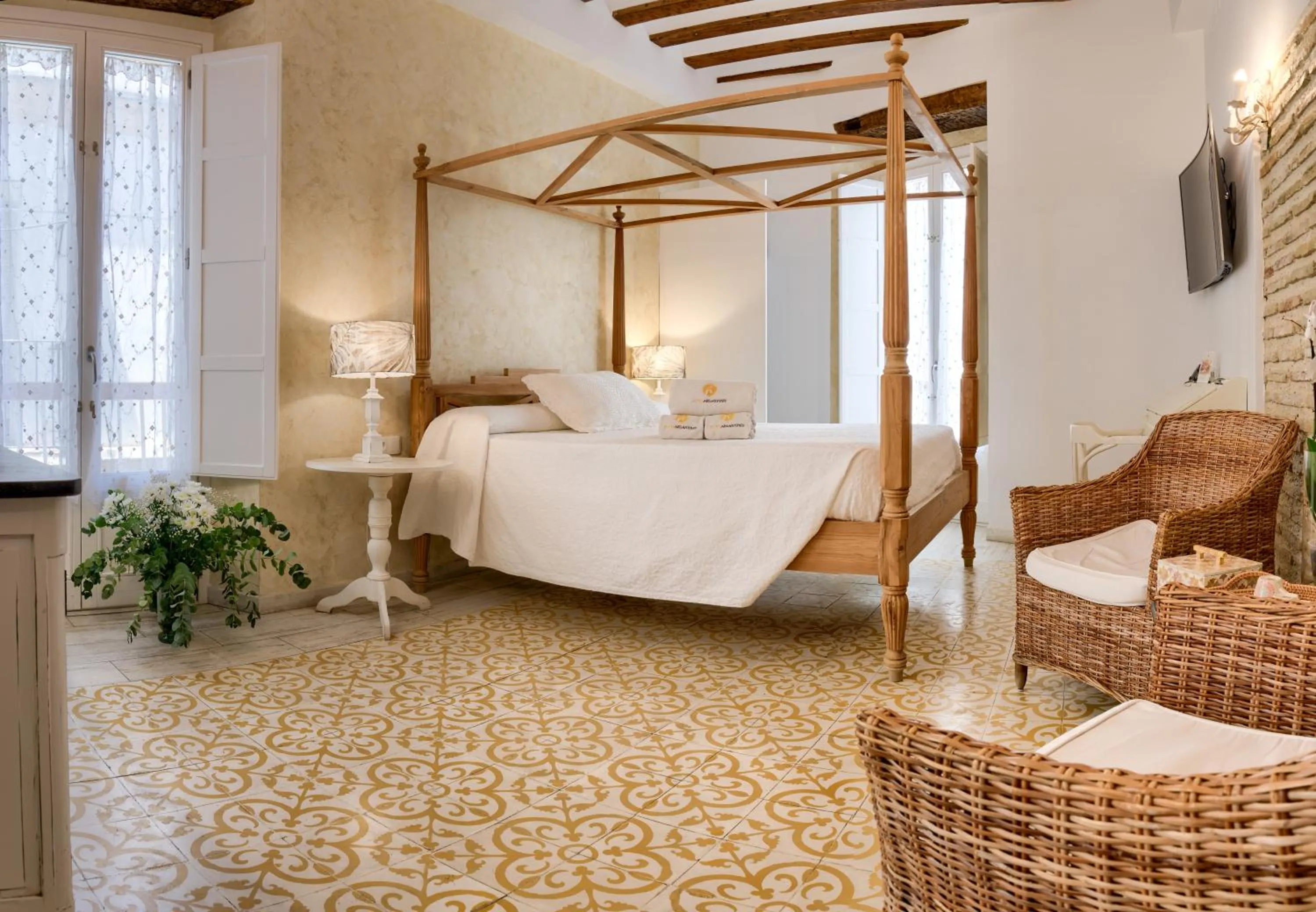 Off site, Bed in Hotel Argantonio