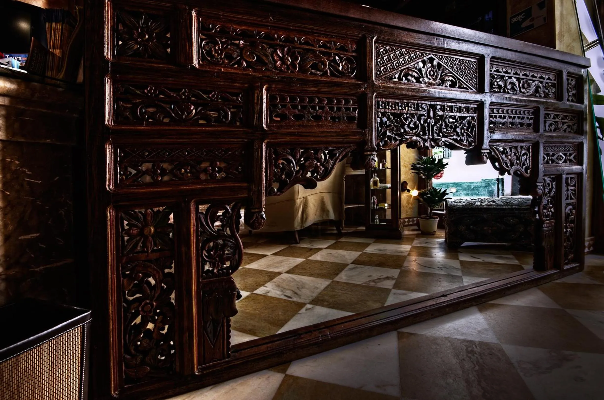 Decorative detail in Hotel Argantonio