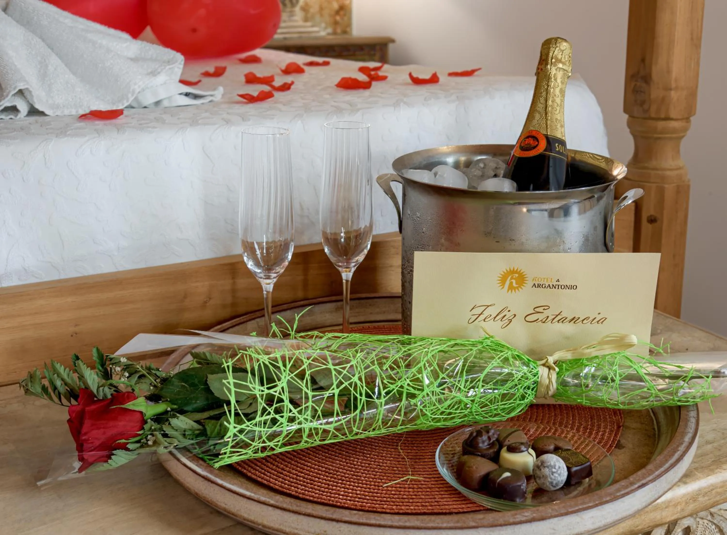 Food and drinks in Hotel Argantonio