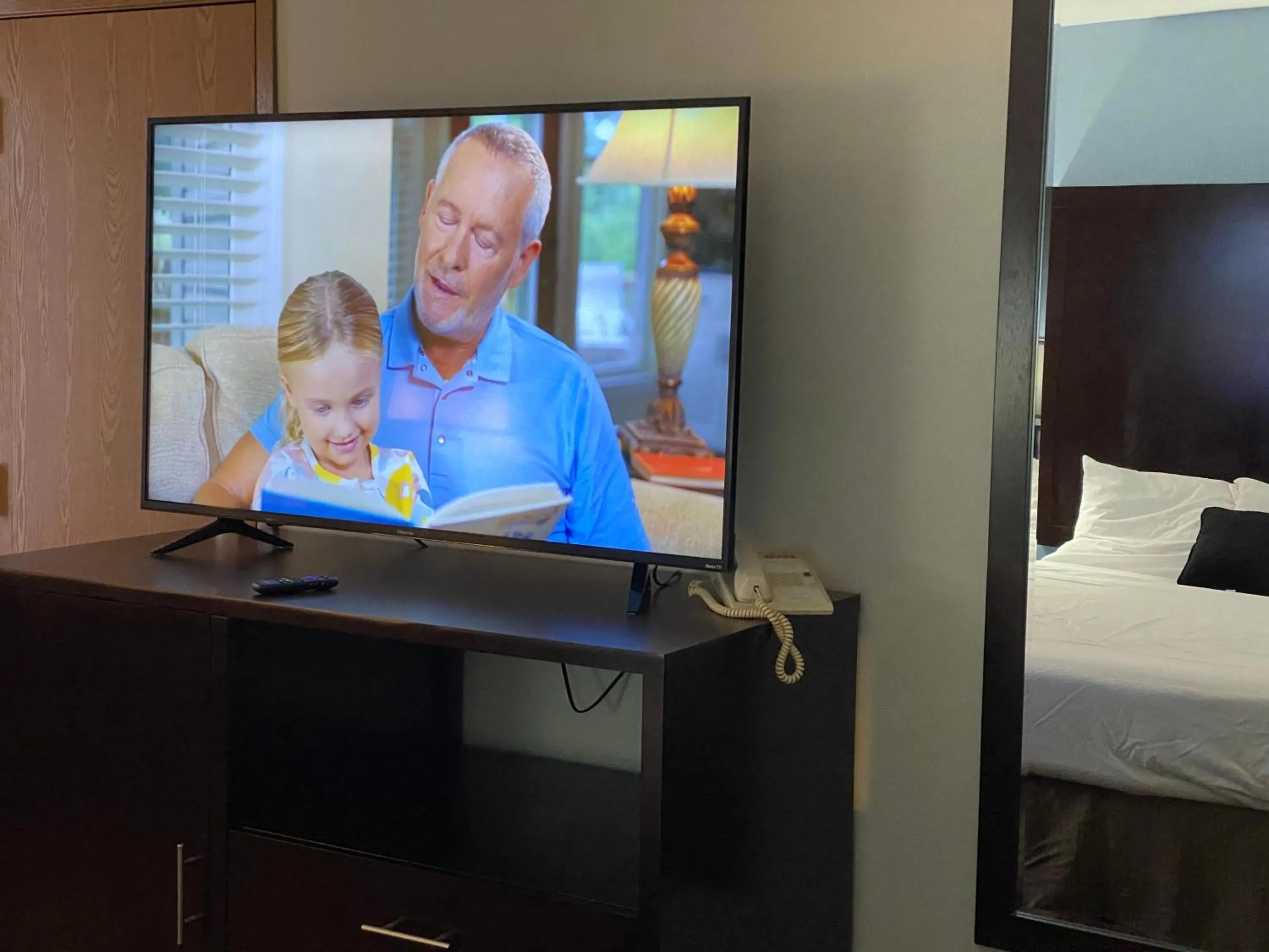 Bed in Red Lion Inn & Suites Post Falls