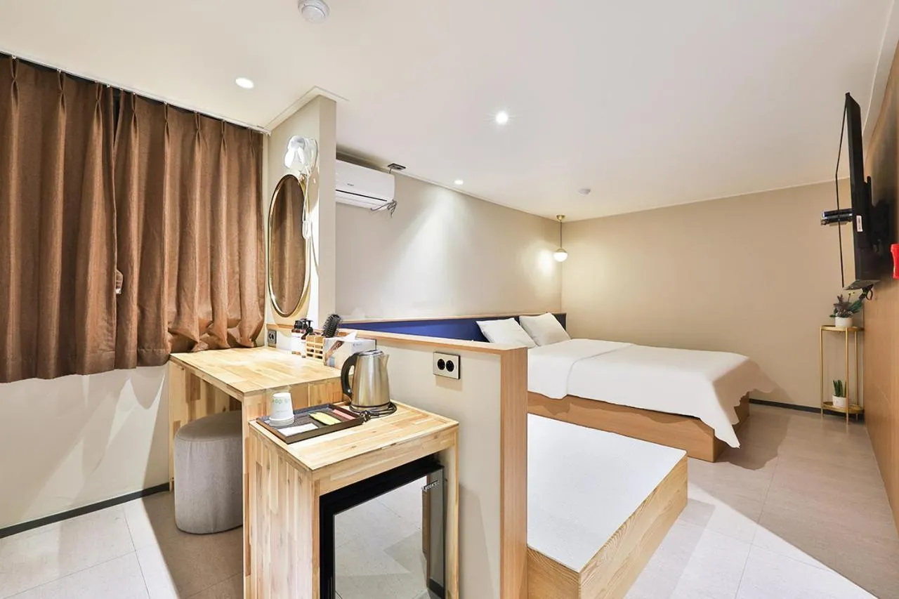 Bed in No 25 Hotel Namyangju Bukhan River