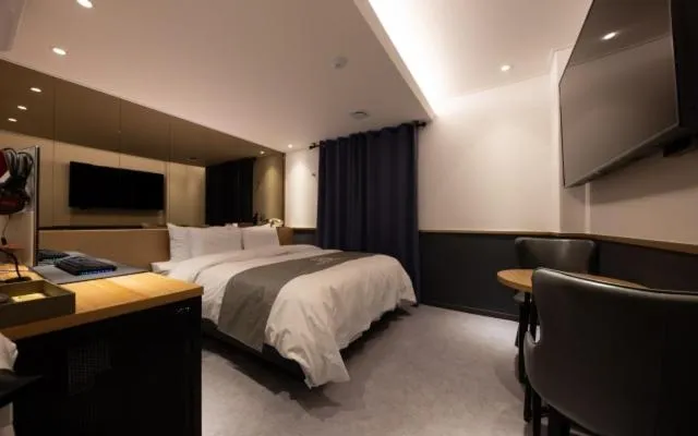 Hotel in Cafe Doksan