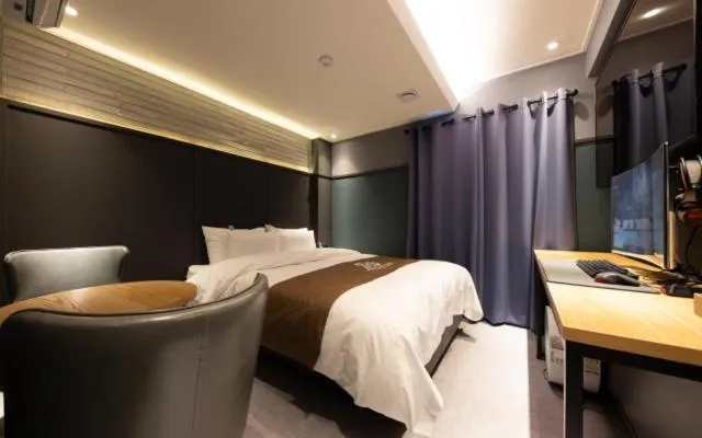 Hotel in Cafe Doksan