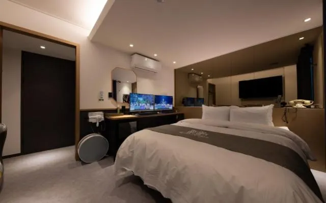 Hotel in Cafe Doksan