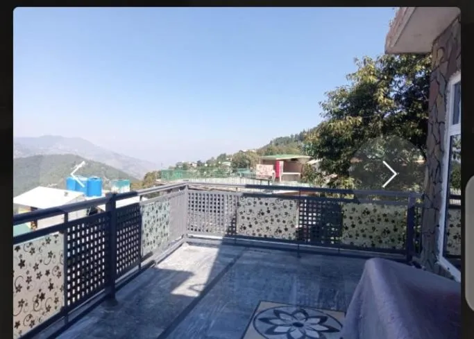 The Mall Street Hotel