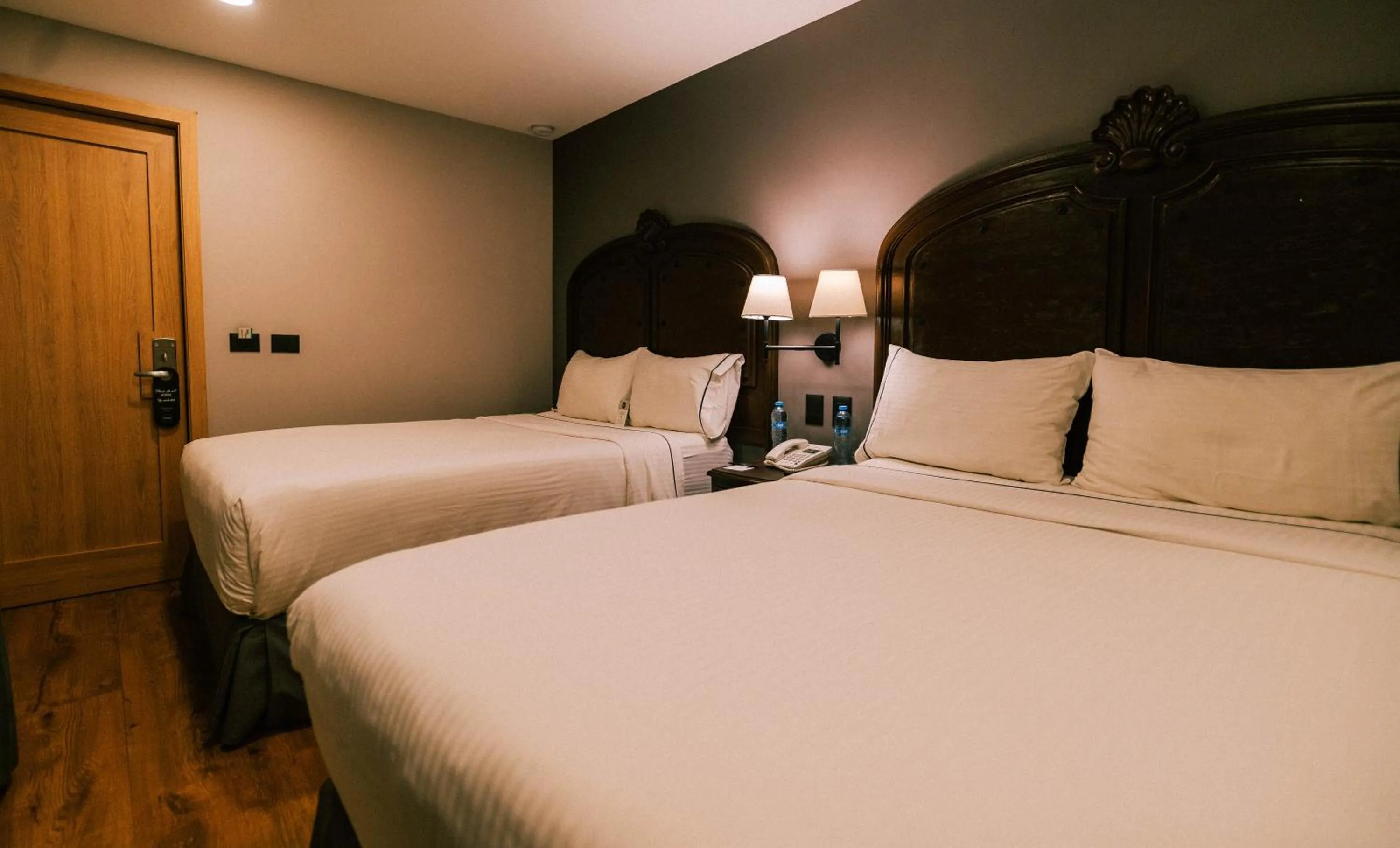 Bed in Canada Central & Rooftop