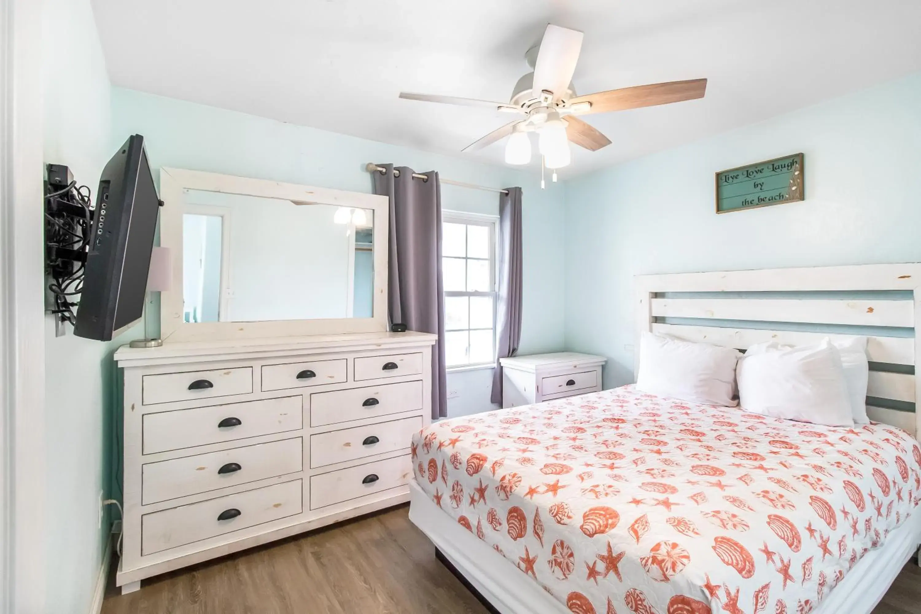 One-Bedroom Cottage in Tropic Island Resort One-Bedroom Cottage in Tropic Island Resort