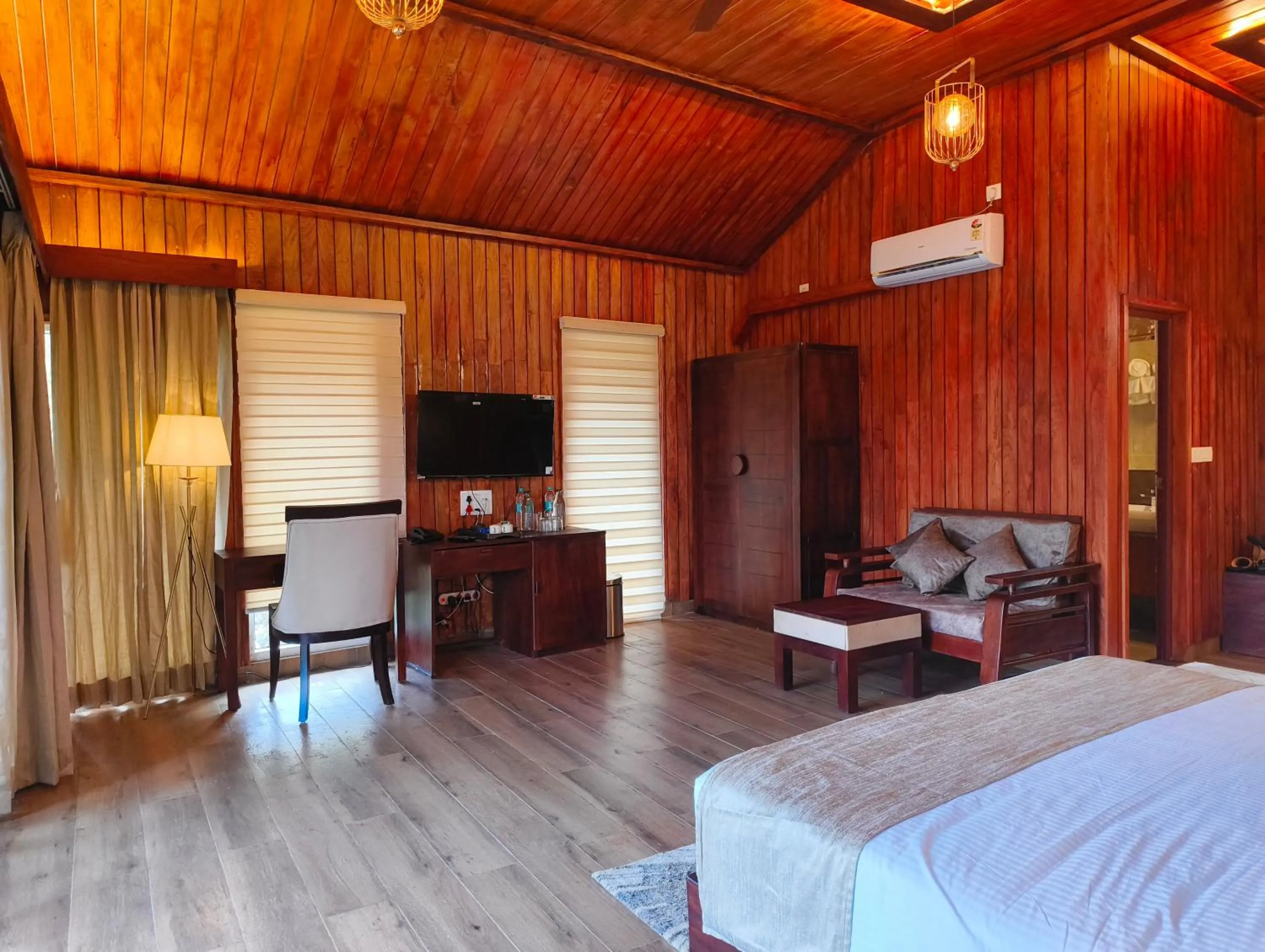 TV and multimedia, Bed in Silent Brook Resort - Coorg