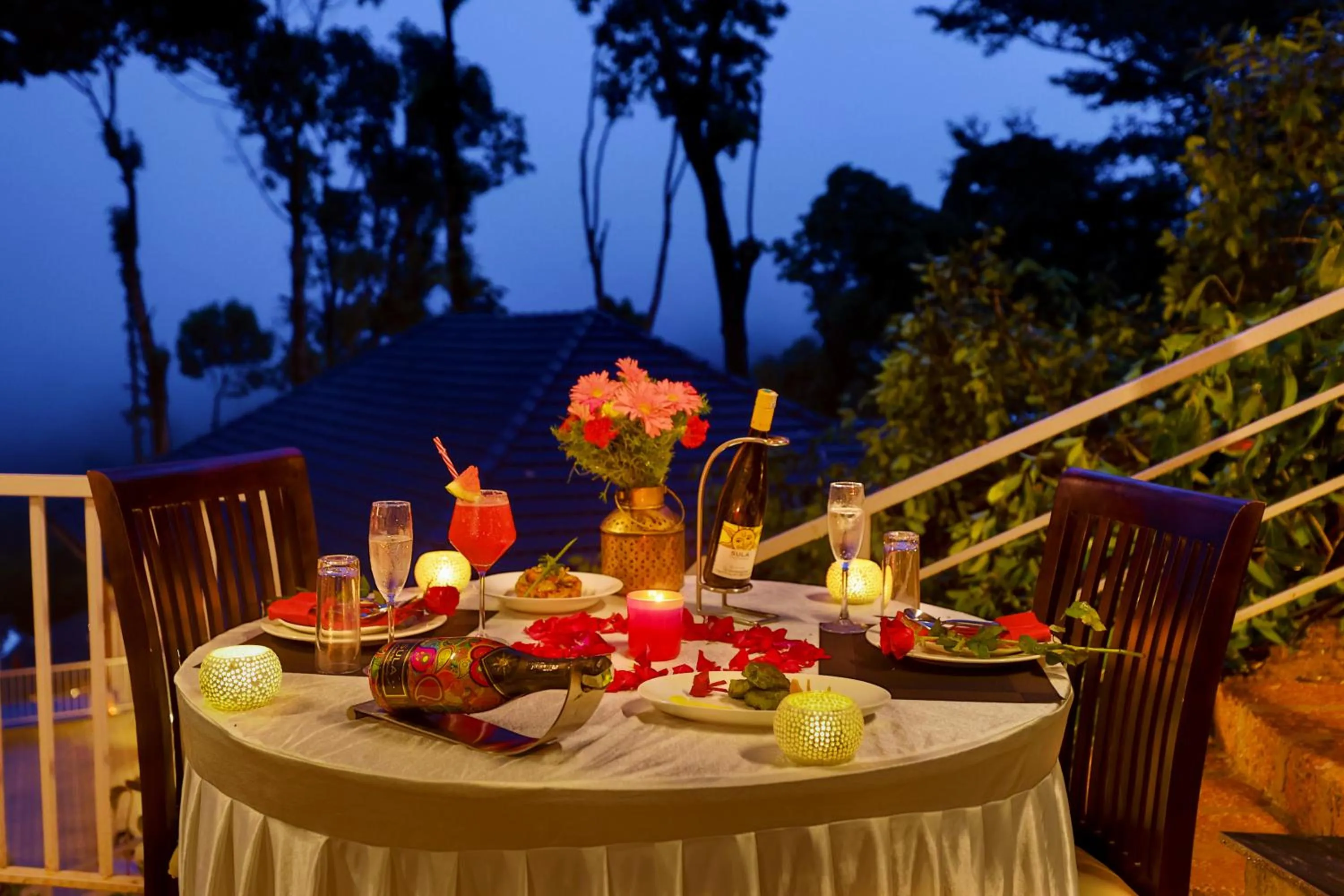 Food and drinks in Silent Brook Resort - Coorg