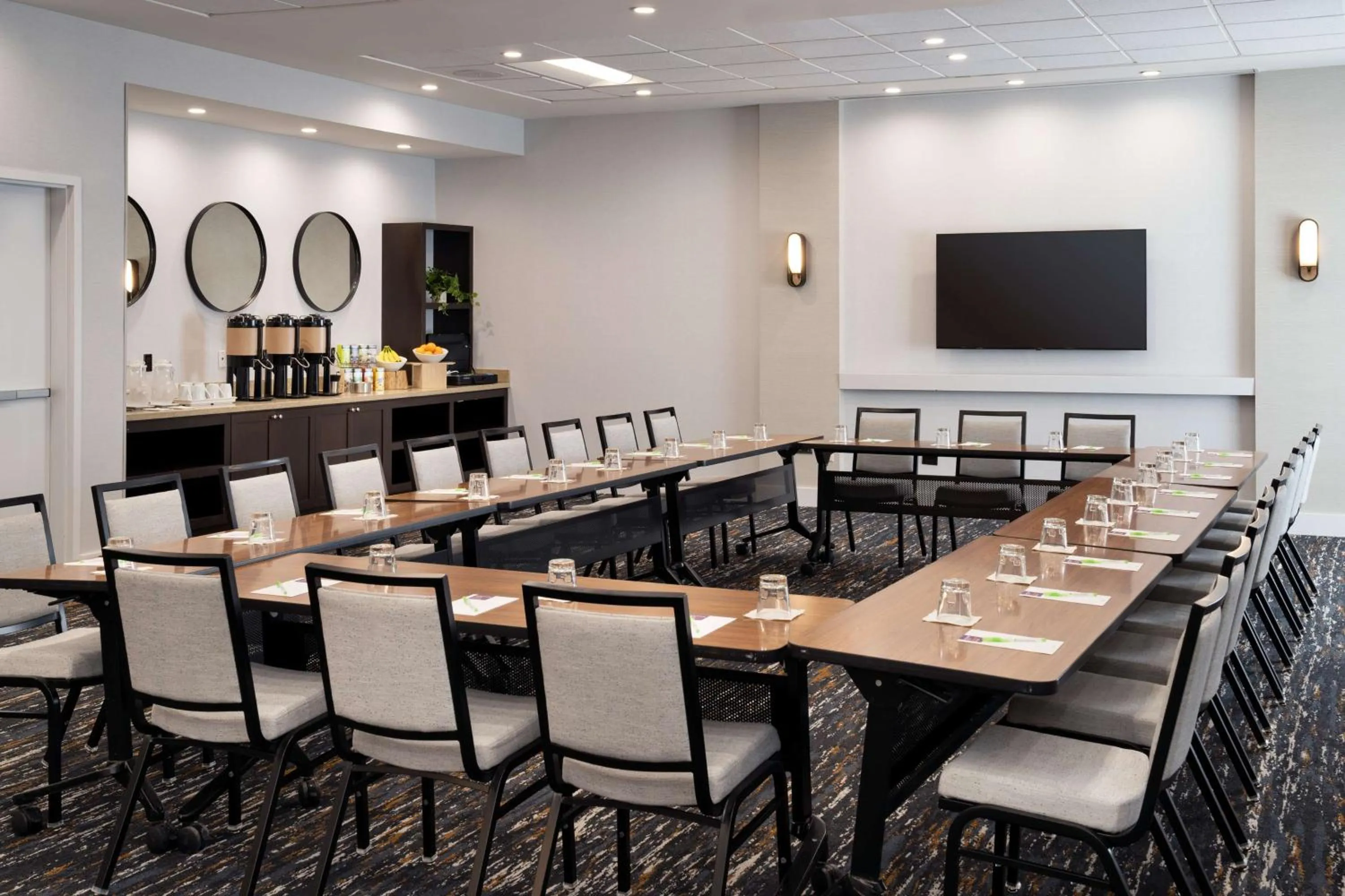 Meeting/conference room in Hyatt Place at Anaheim Resort / Convention Center