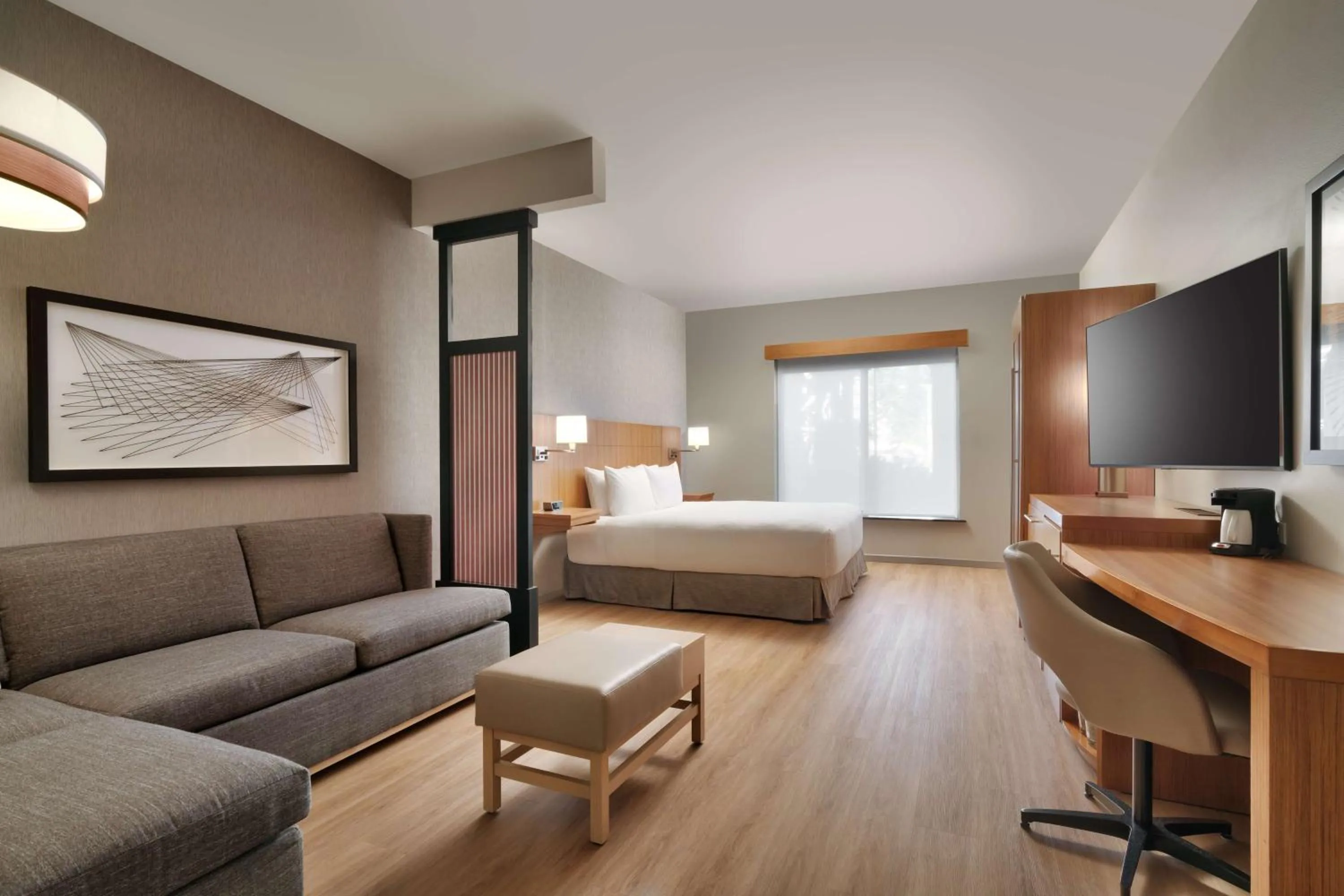 Bedroom, Bed in Hyatt Place at Anaheim Resort / Convention Center