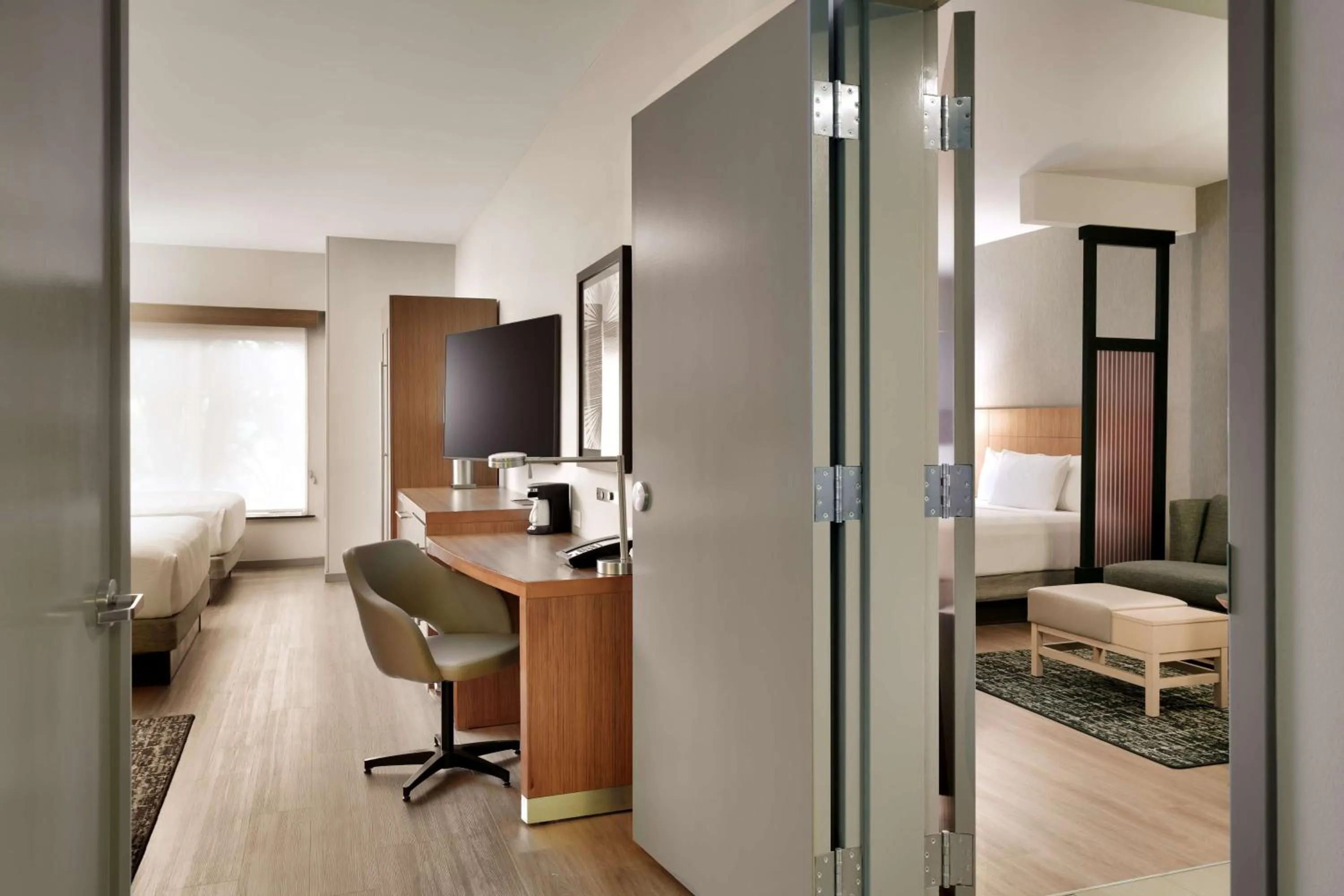 Bedroom, Bed in Hyatt Place at Anaheim Resort / Convention Center