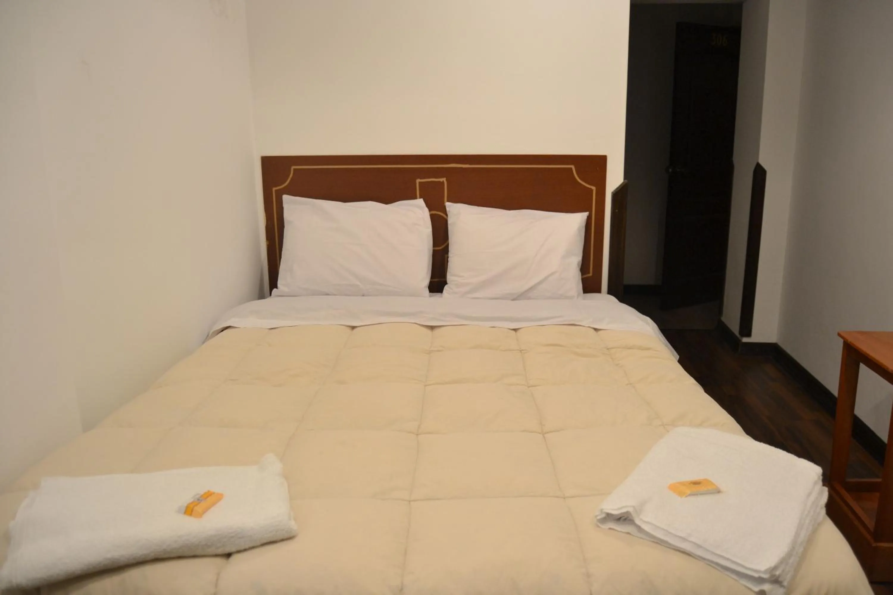 Bed in Apu Wasi