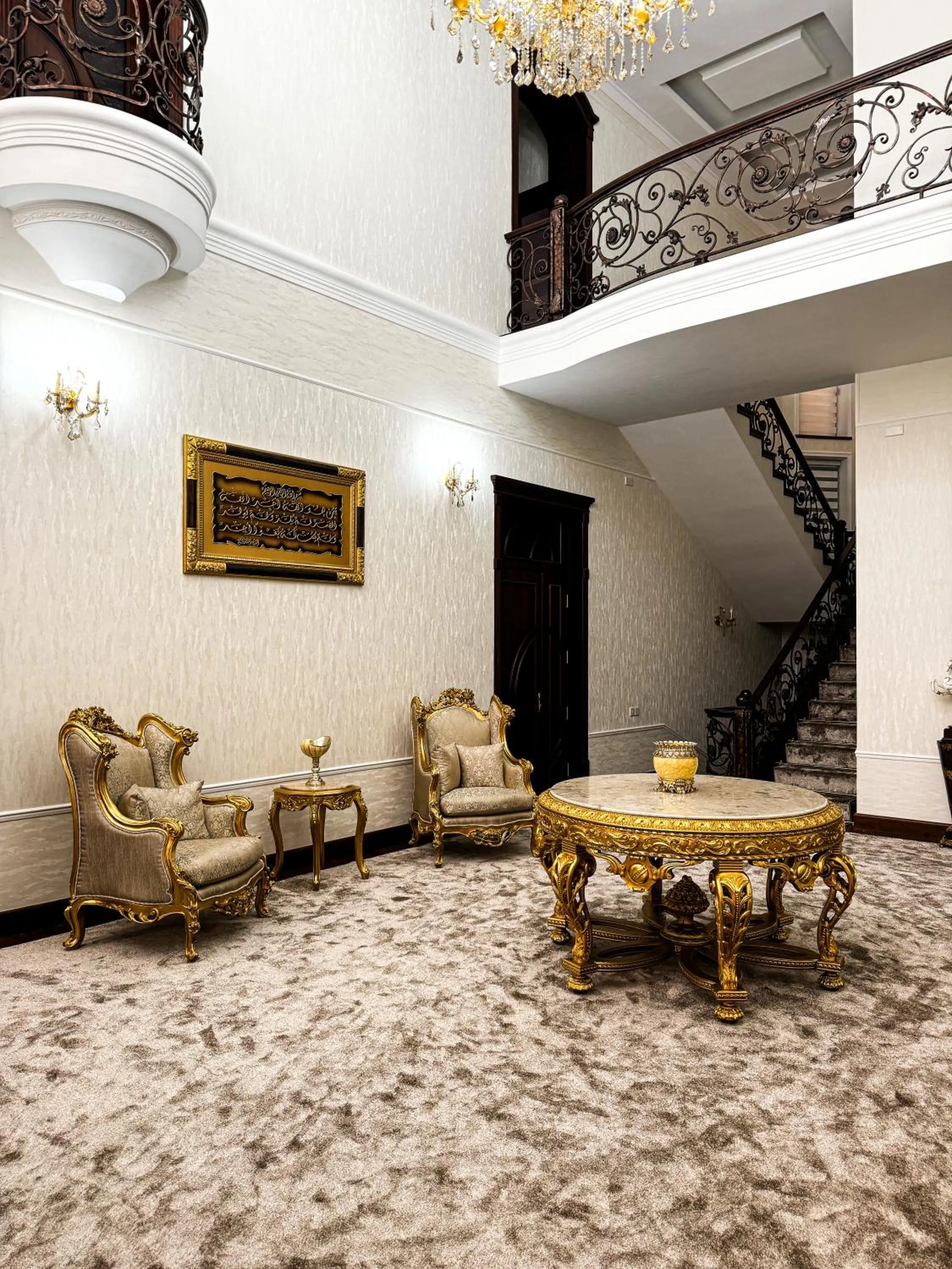 Seating area in De Villa Hotel