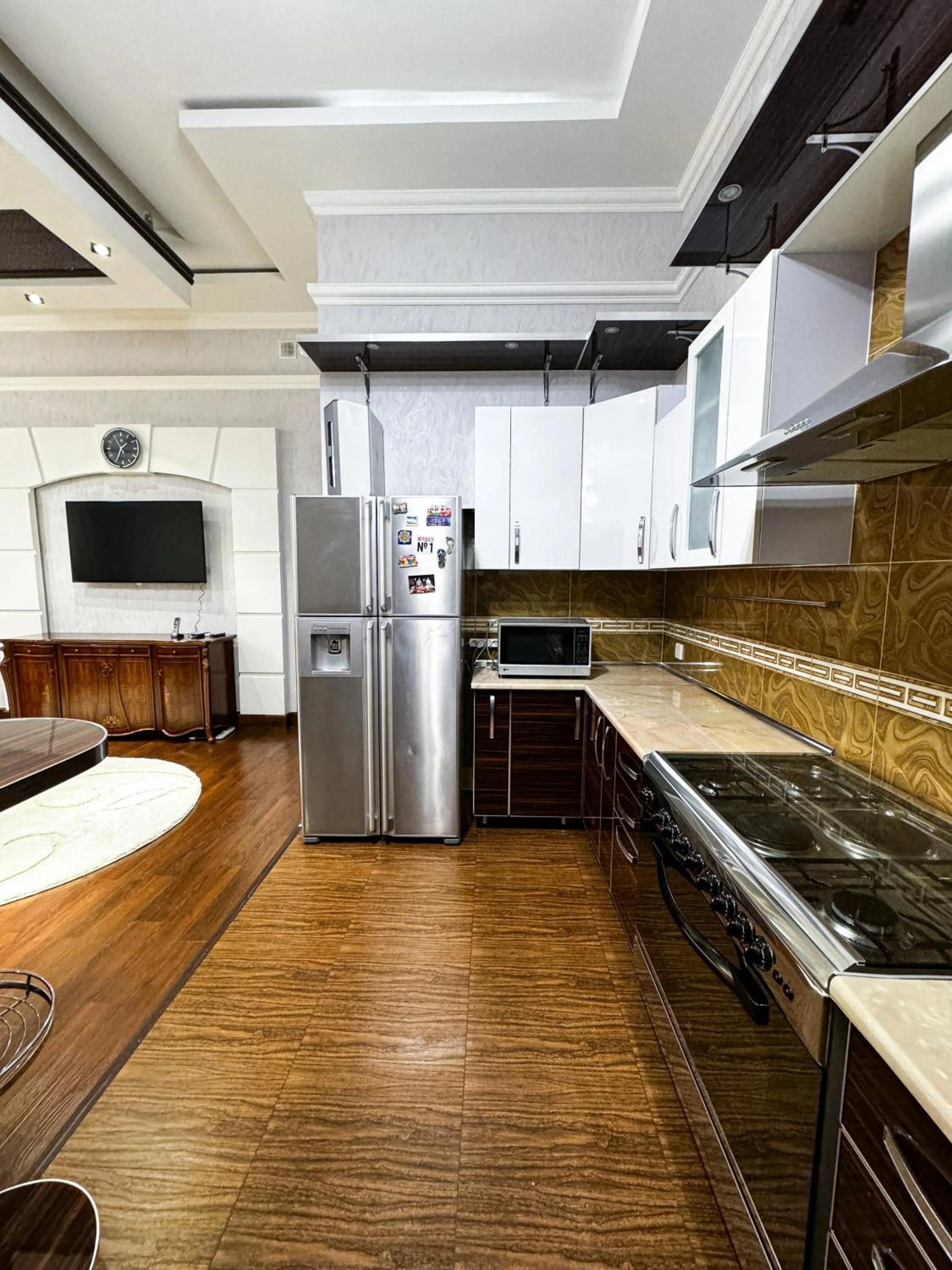 Kitchen or kitchenette in De Villa Hotel