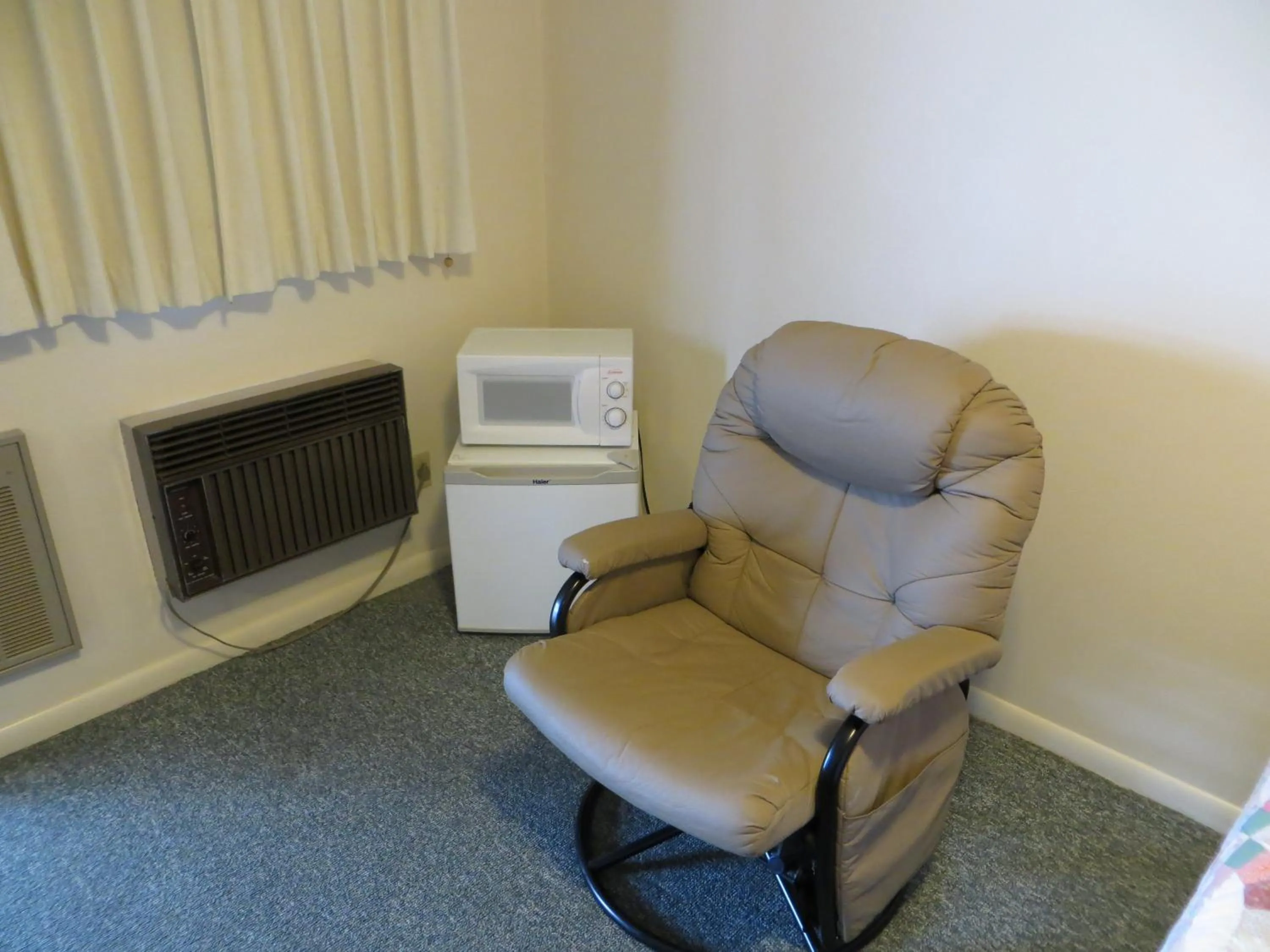 Seating area in Chief Motel