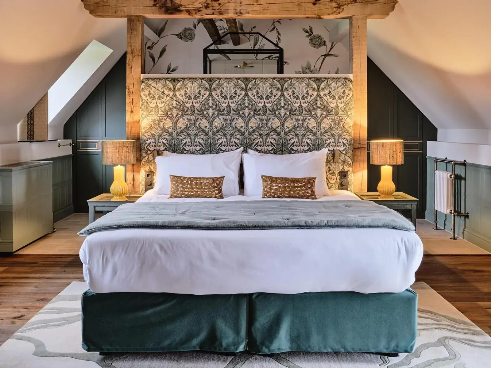 Suite in Château Neercanne - Oostwegel Collection, member of Relais and Châteaux Suite in Château Neercanne - Oostwegel Collection, member of Relais and Châteaux