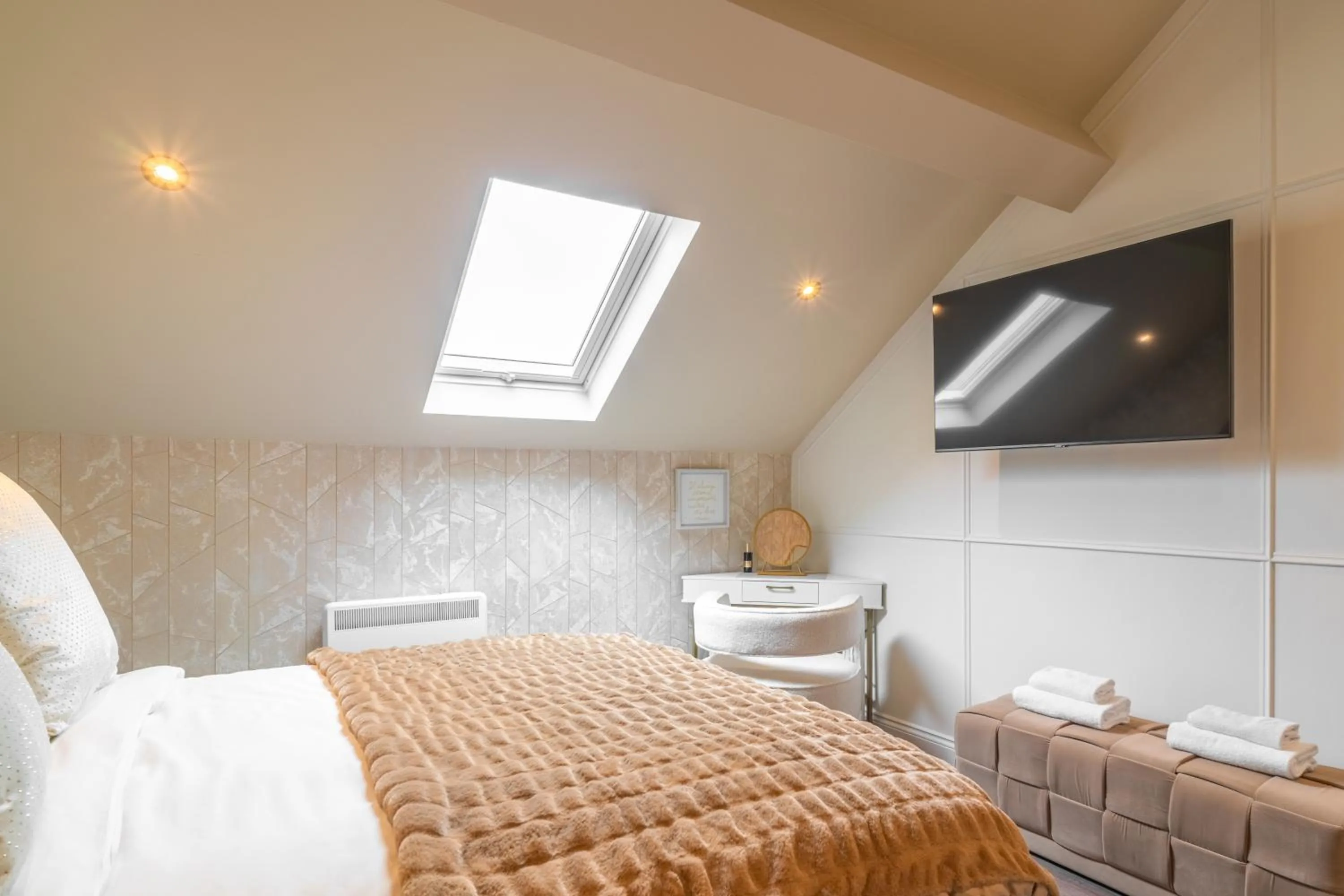 Bed in Howfield Hotel