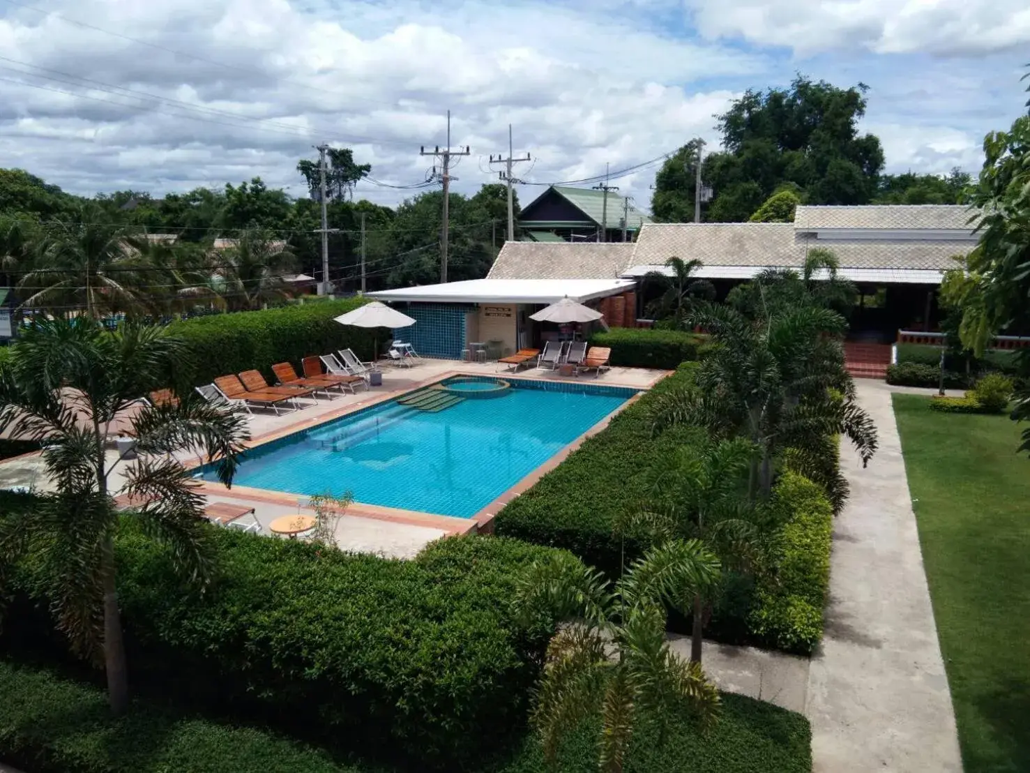 Swimming pool in Scent of Sukhothai Resort Swimming pool in Scent of Sukhothai Resort