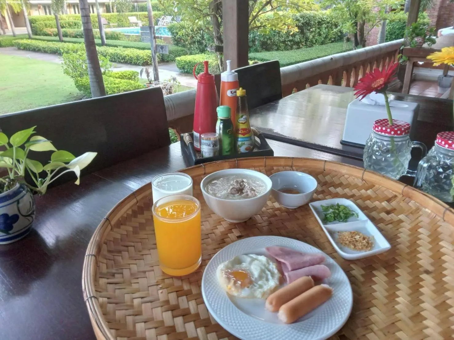 Breakfast in Scent of Sukhothai Resort