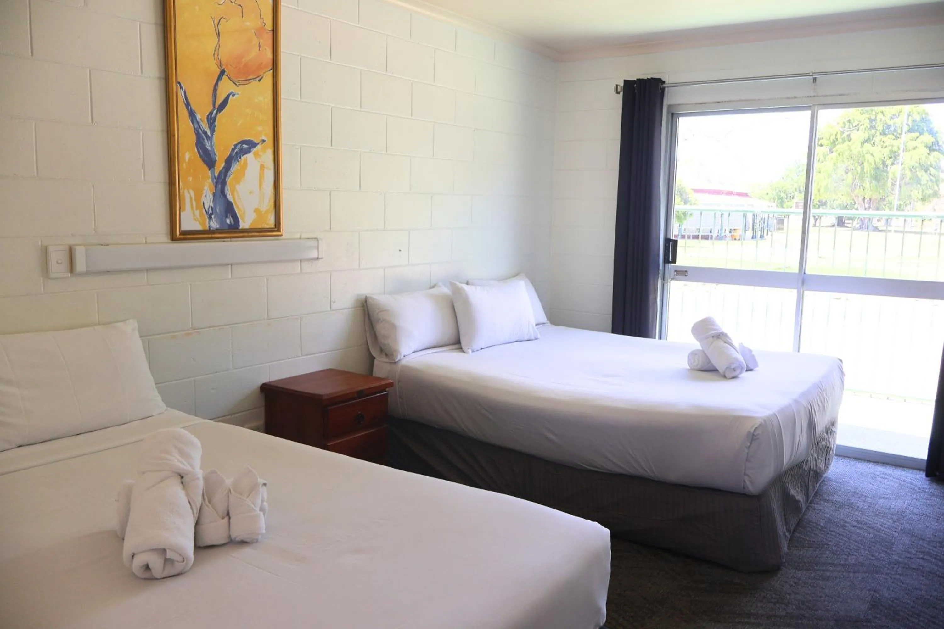 Bedroom, Bed in The Park Motel