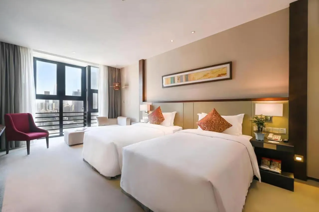 Bed in Lia Charlton Hotel Shenzhen