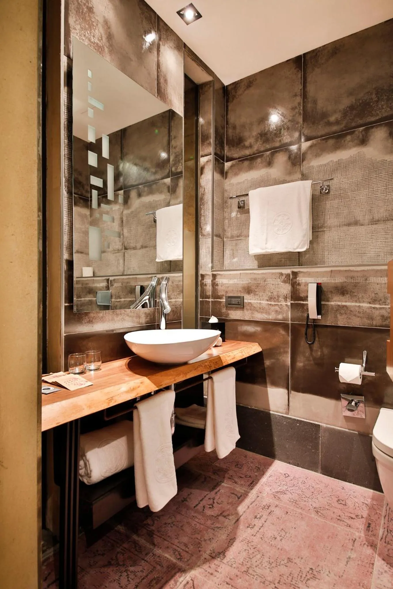 Hotel The Public - Special Category