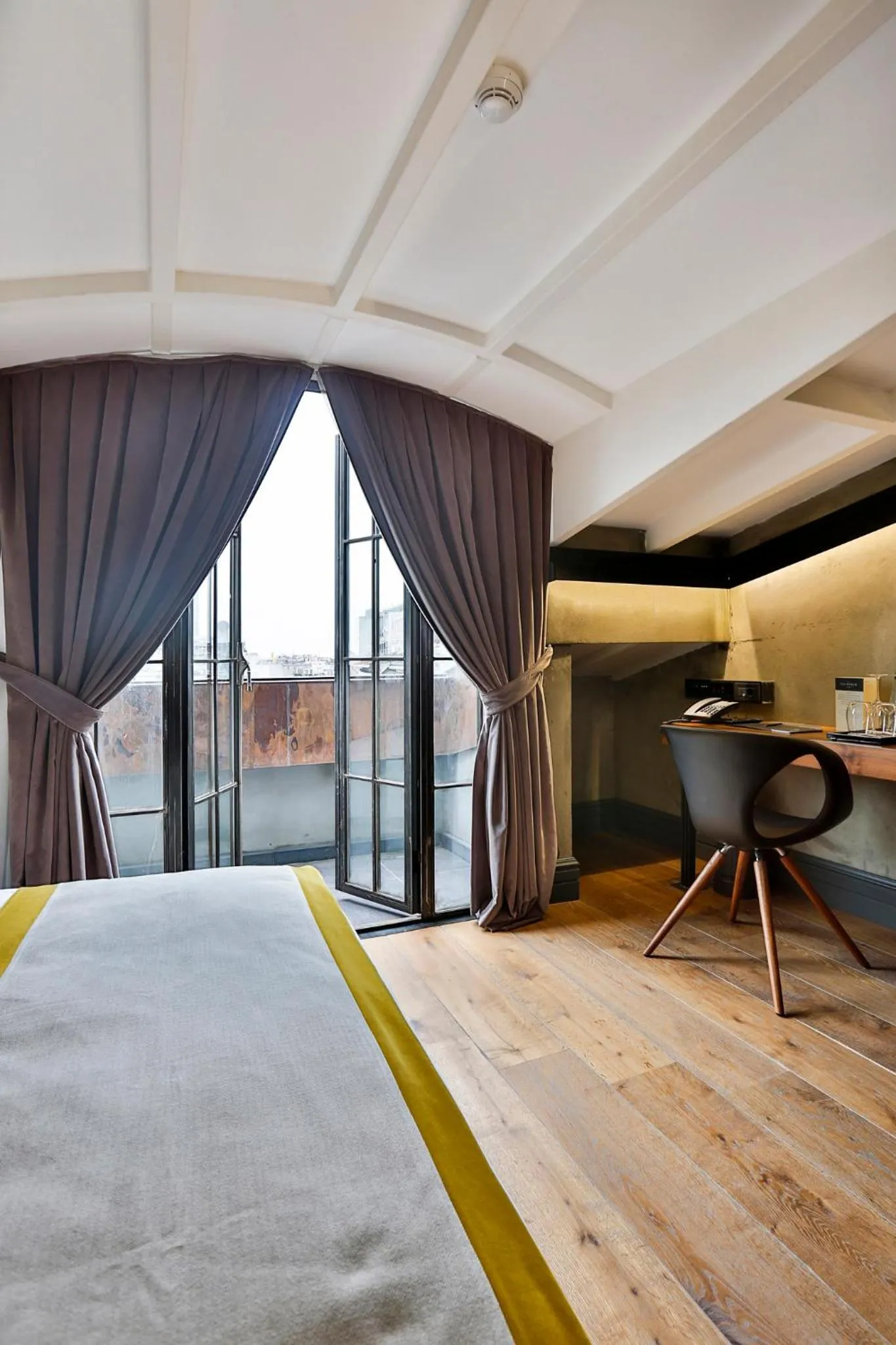 Bed in Hotel The Public - Special Category