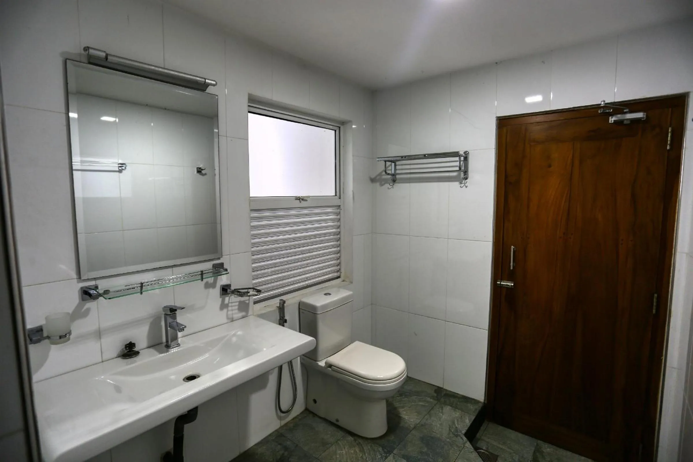 Toilet in Hotel Sea Line