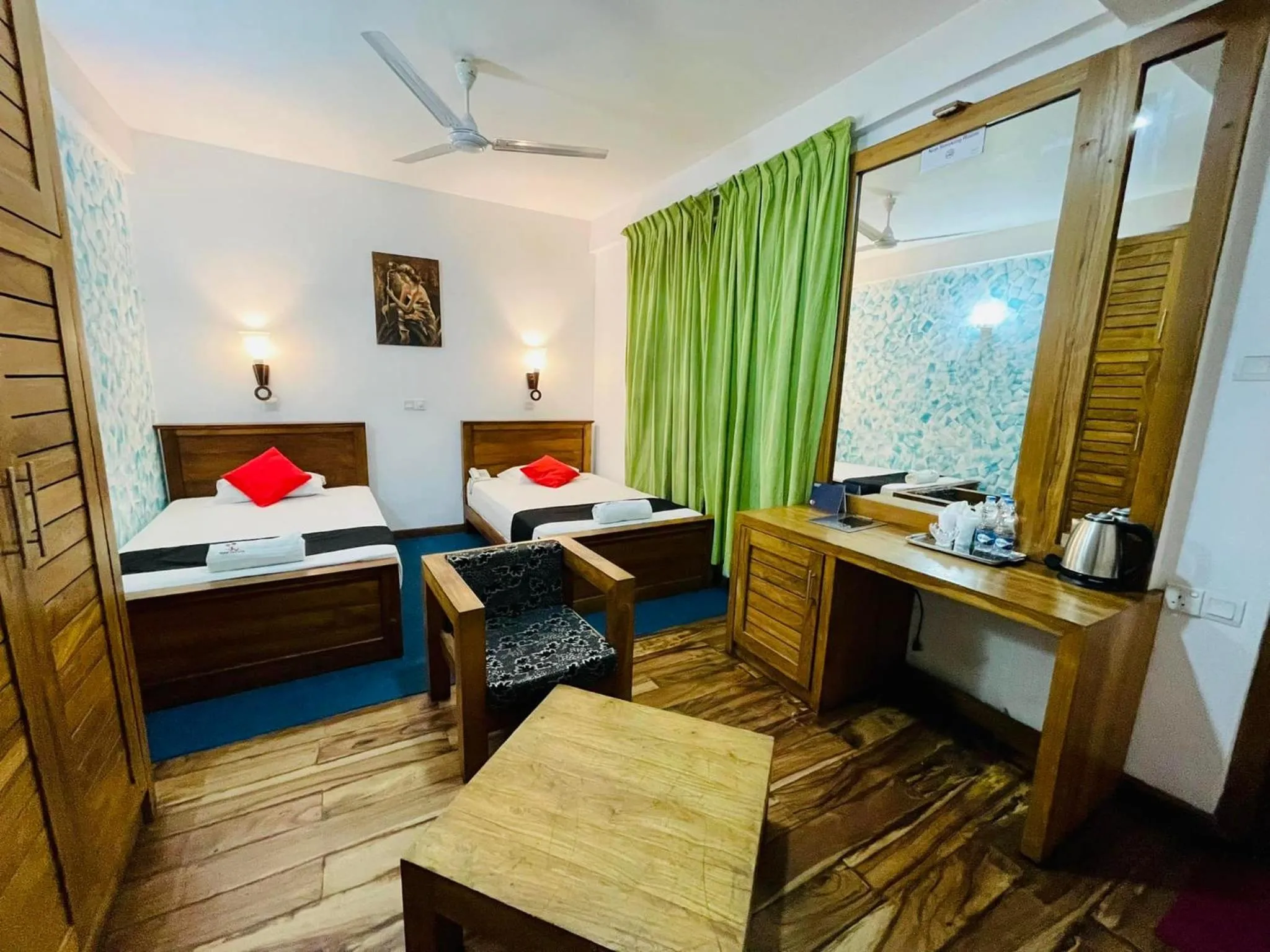 Photo of the whole room, Bed in Hotel Sea Line