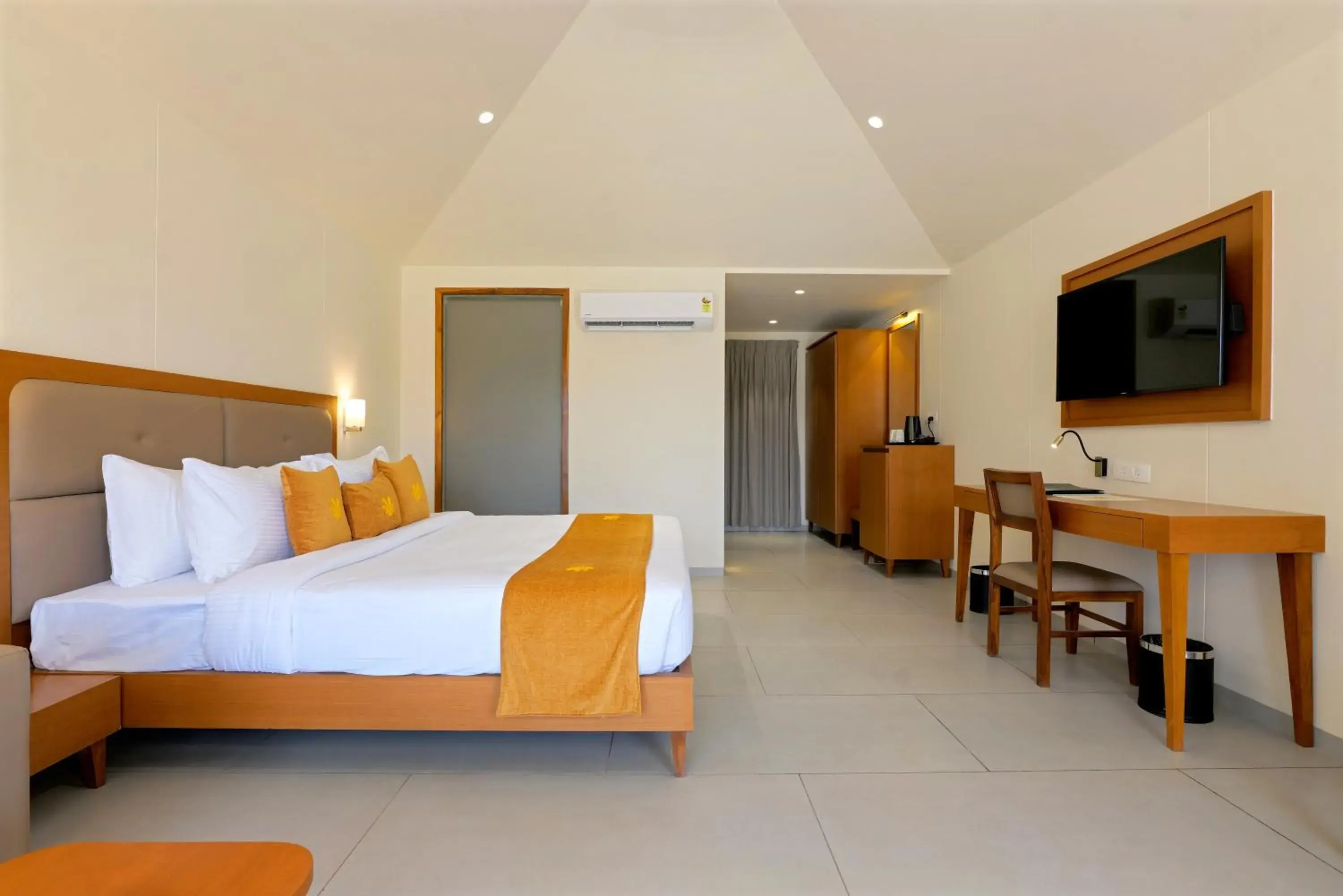 Bed in The Gold Beach Annexe Bed in The Gold Beach Annexe