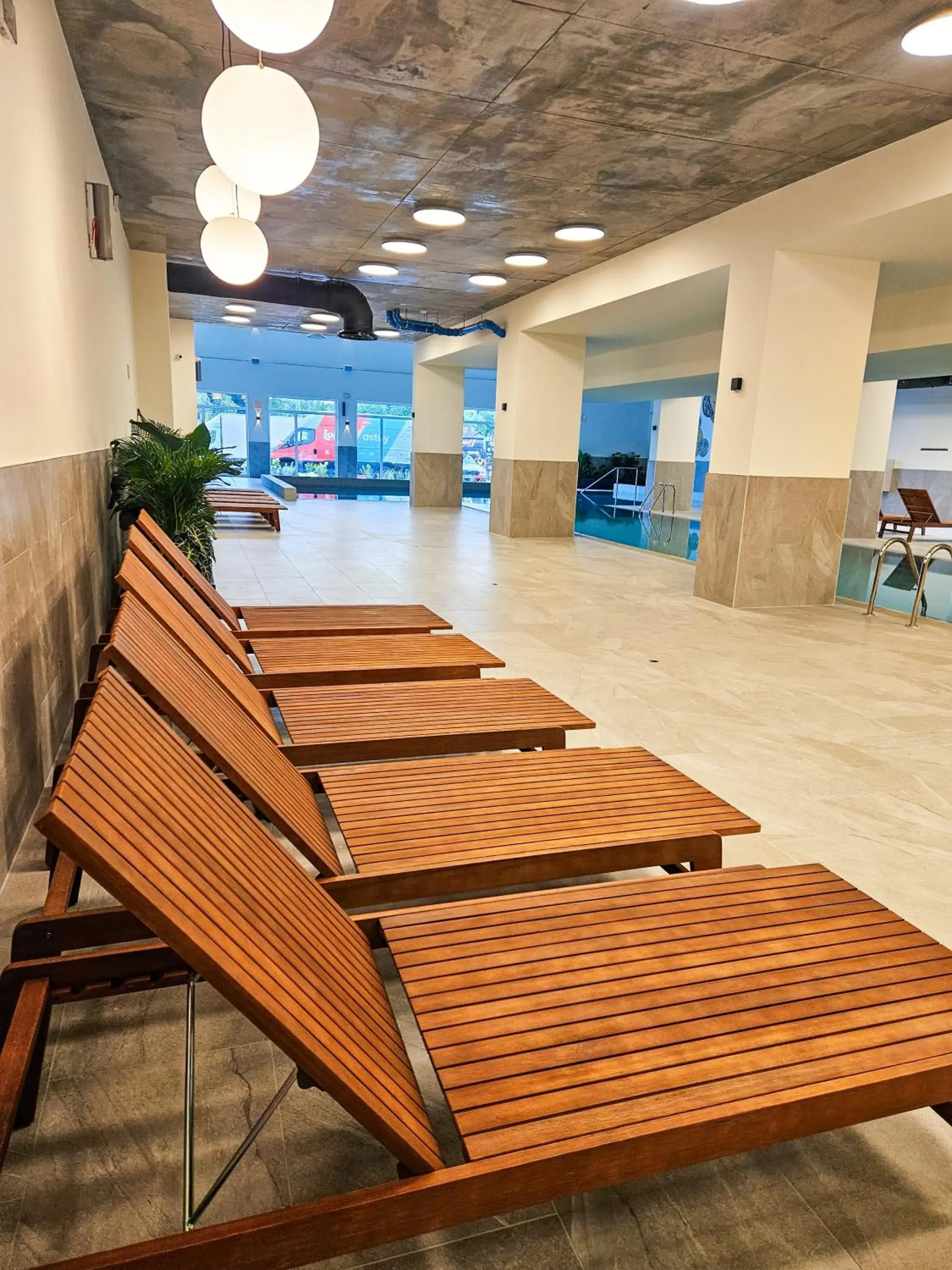 Swimming pool in Arche Nałęczów & SPA dawne Sanatorium Milicyjne Swimming pool in Arche Nałęczów & SPA dawne Sanatorium Milicyjne