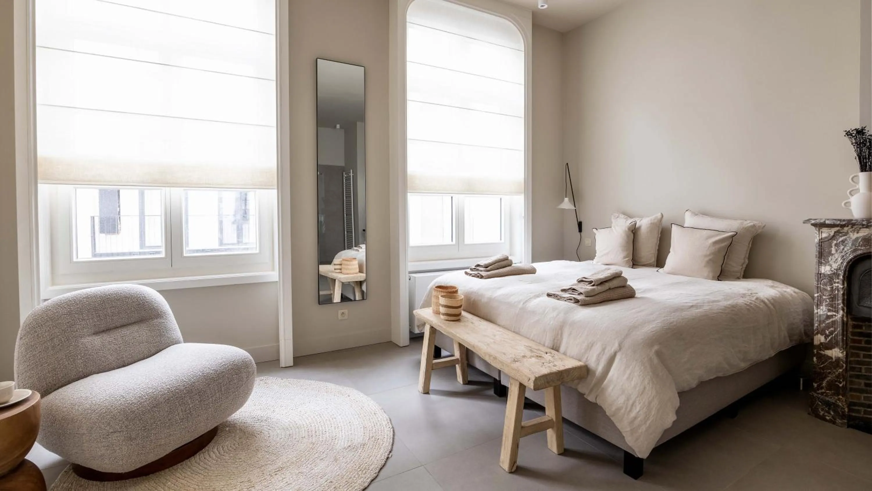 Bed in De Gulden Poorte, a LXRYHOME Hotel Collection