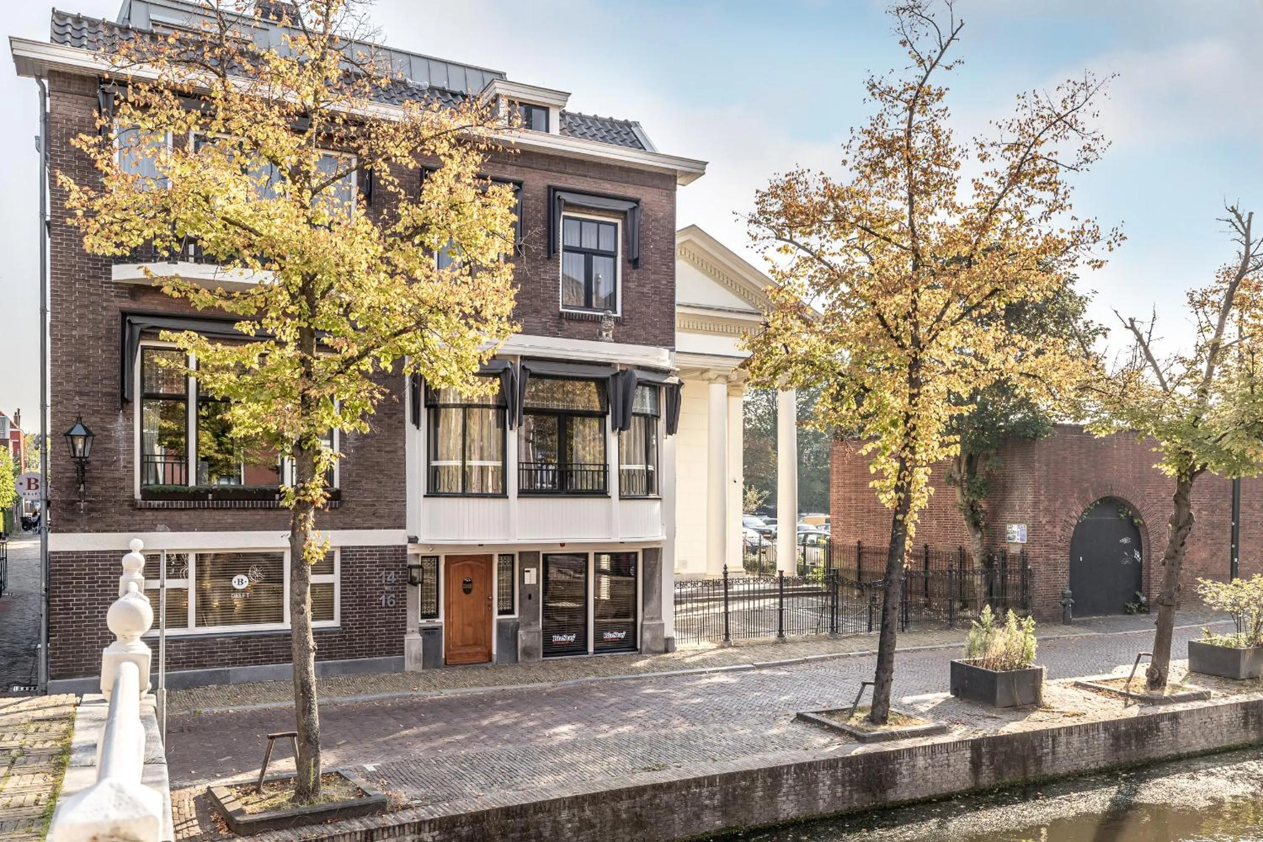 Property building in BizStay Delft