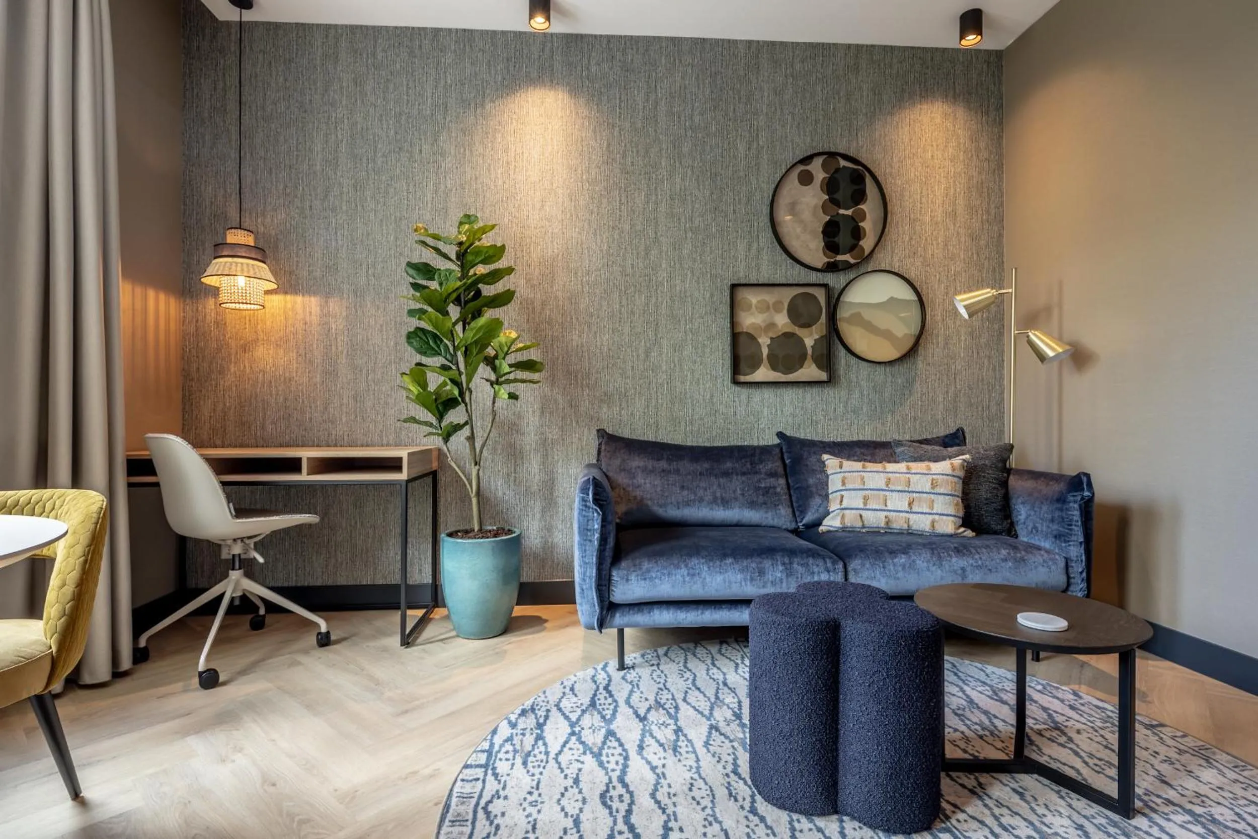 Living room in BizStay Delft