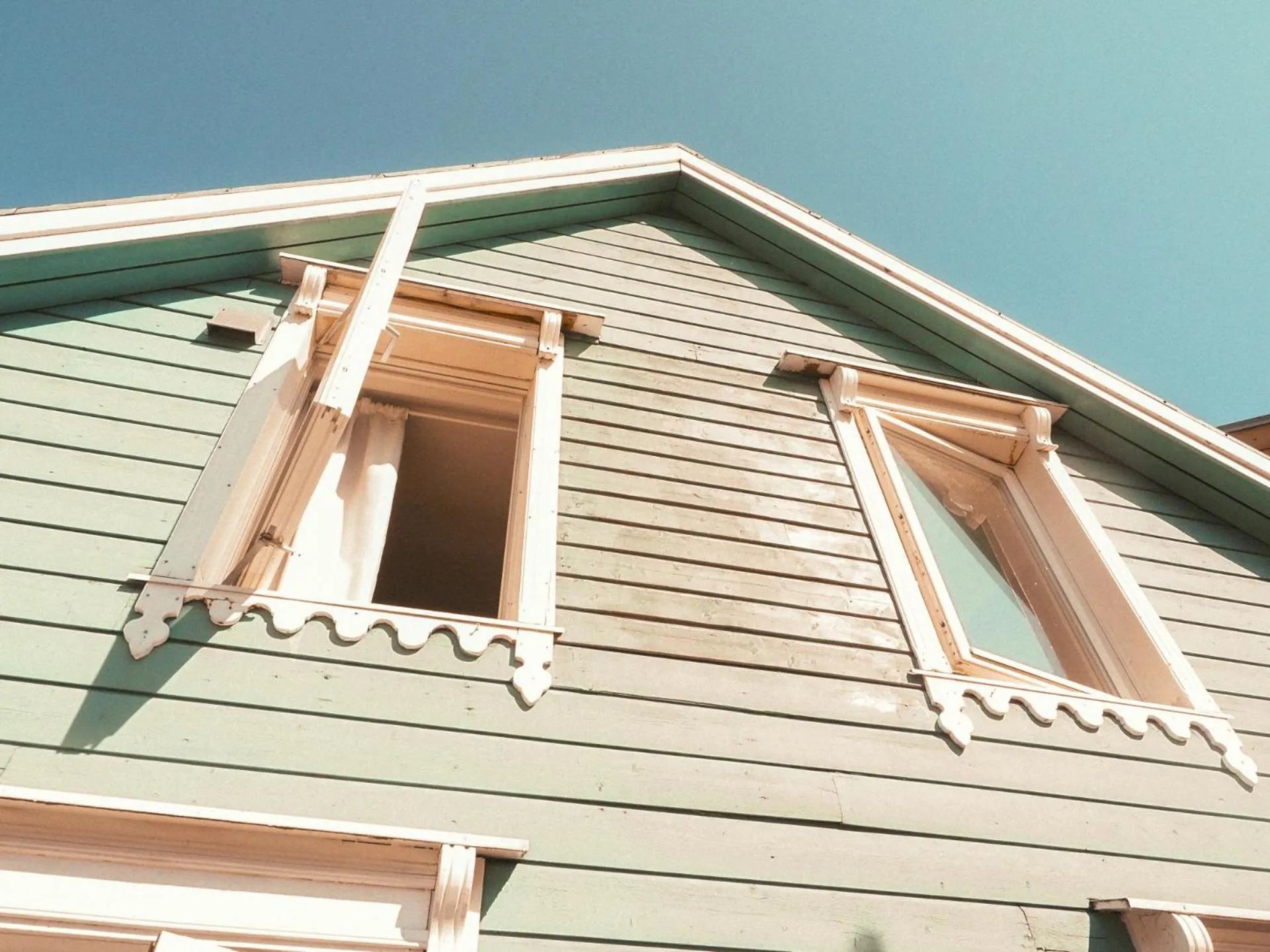 Property building in Tromso Activities Hostel