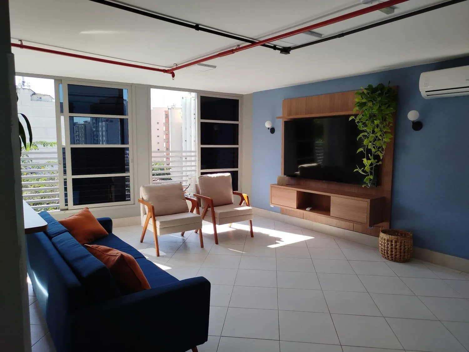 Communal lounge/ TV room in CoVivere - RJ