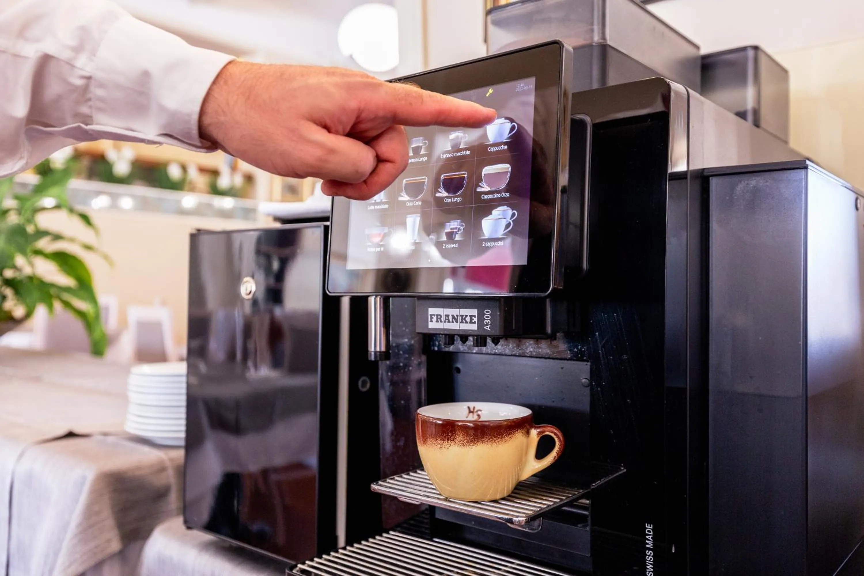 Breakfast in Hotel Splendid