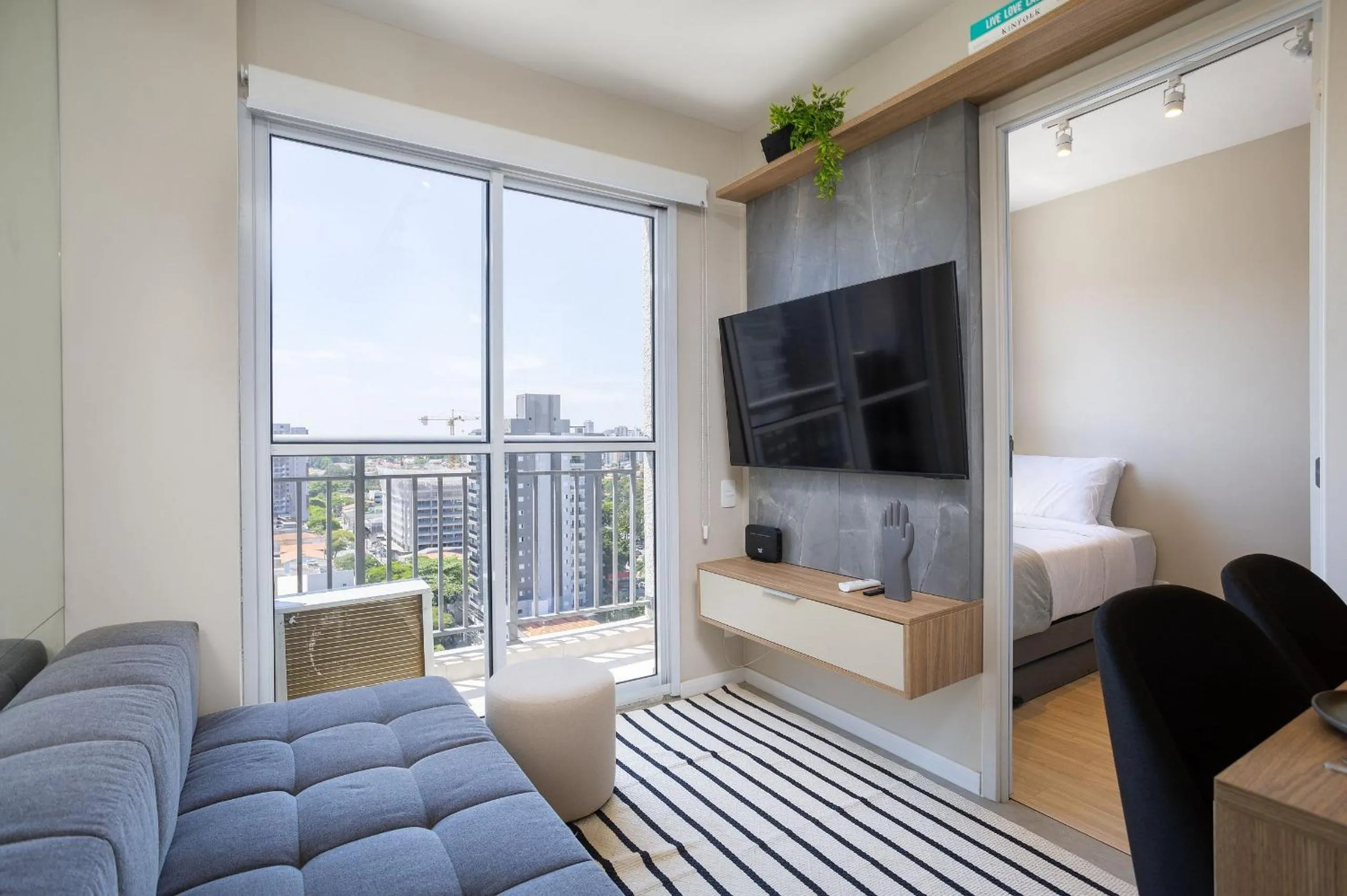 Living room in Composite Moema