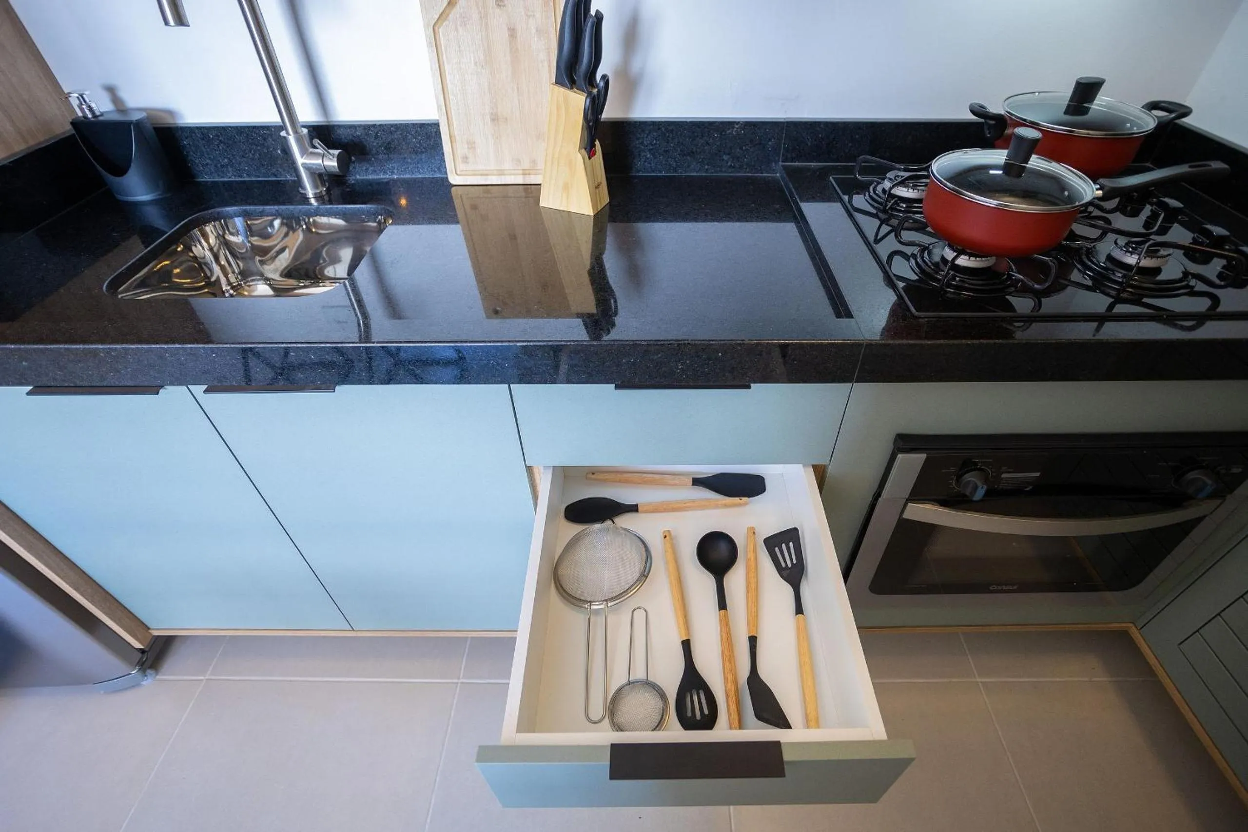 Kitchen or kitchenette in Composite Moema