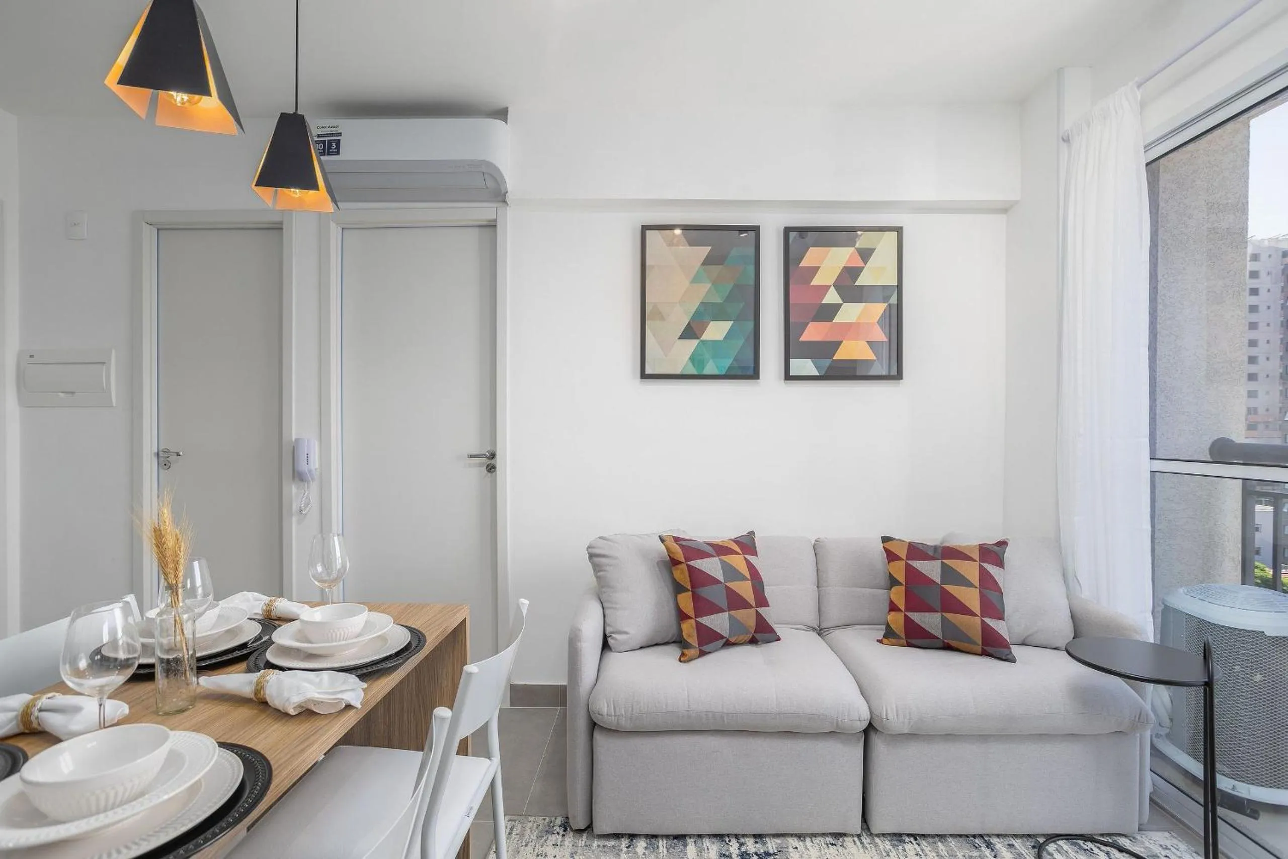 Living room in Composite Moema