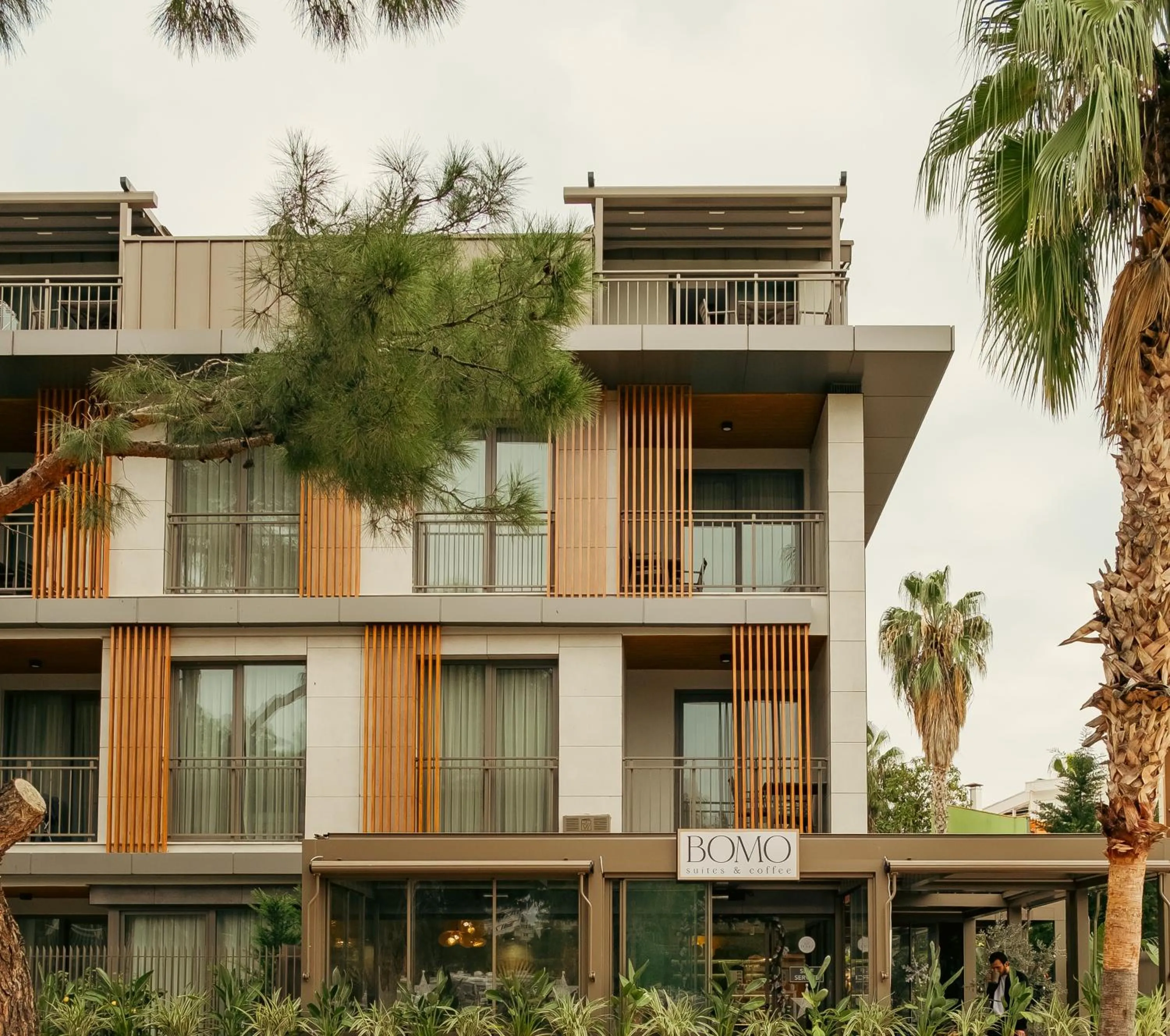 Property building in Bomo Suites