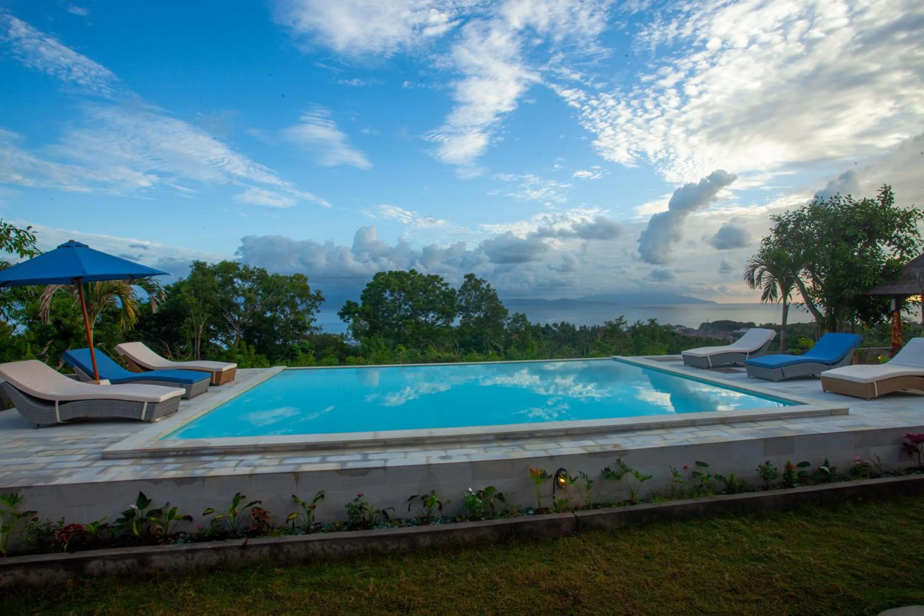 Natural landscape in Plumeria NP