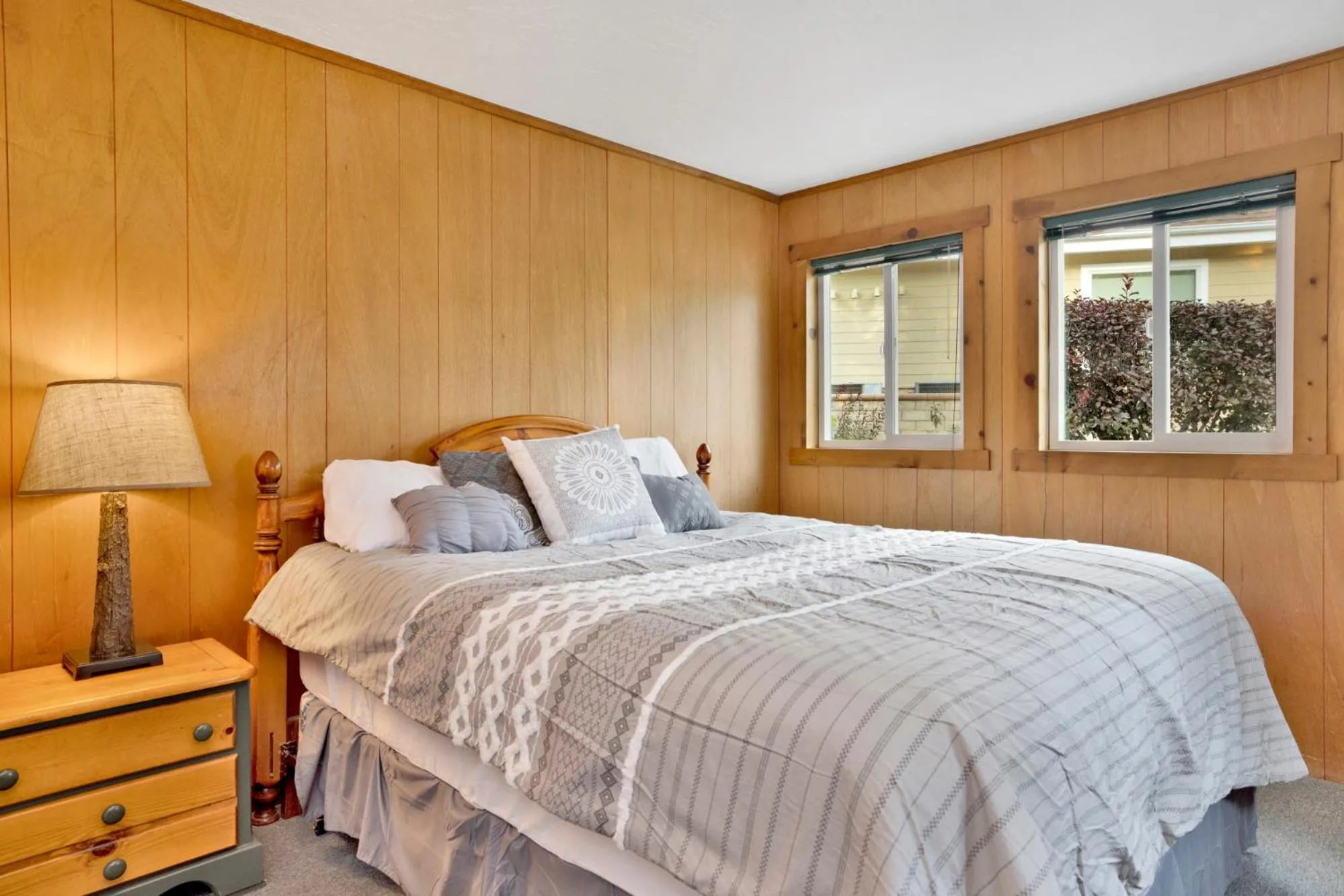 Lakeview getaway #2120