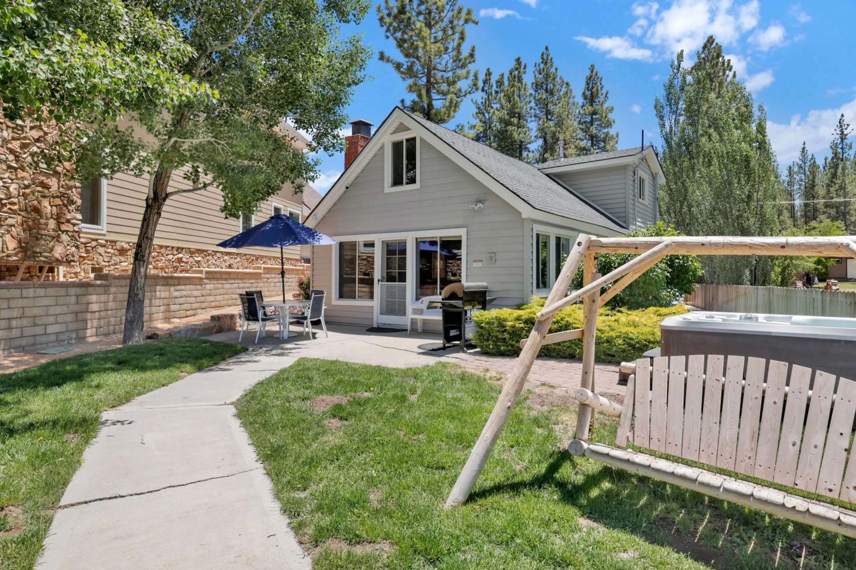 Lakeview getaway #2120