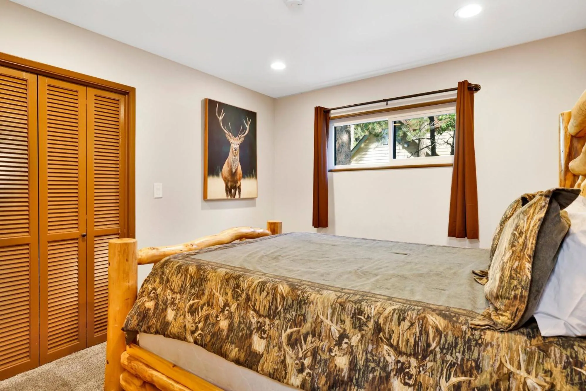 Bed in Mountain fun #1729